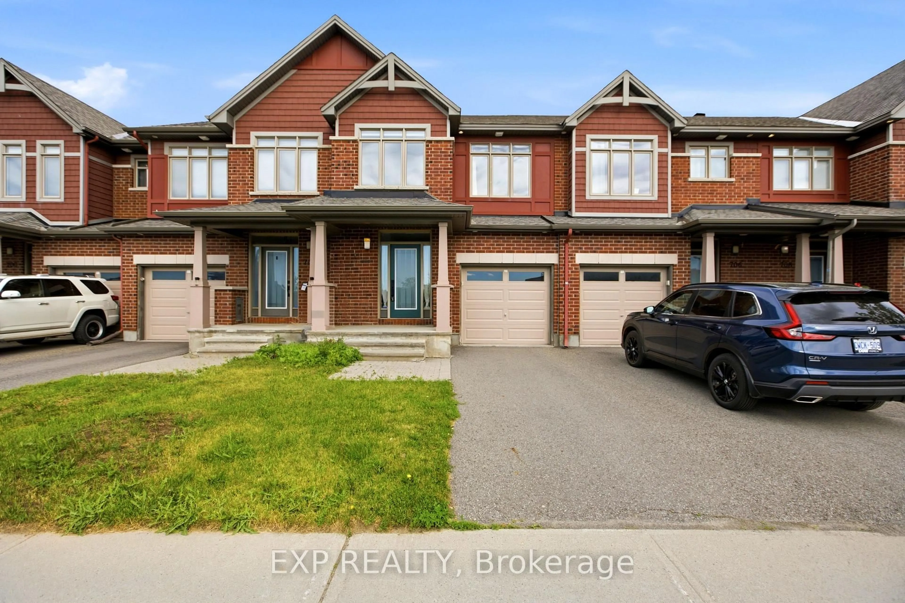 Unknown for 704 Brian Good Ave, Ottawa Ontario K4M 0C1