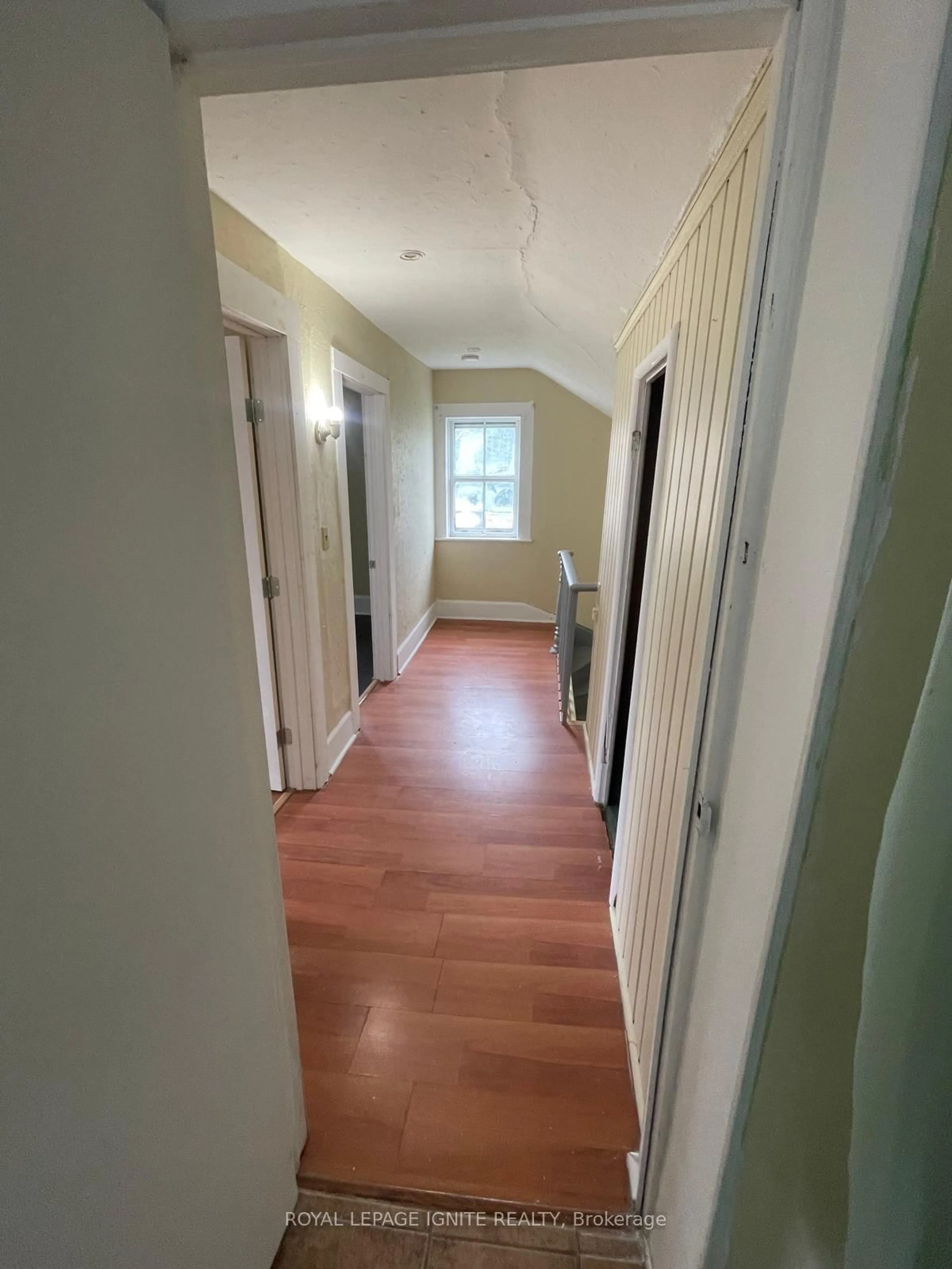 A pic of a room for 118 Lindsay St, Kawartha Lakes Ontario K9V 2M7