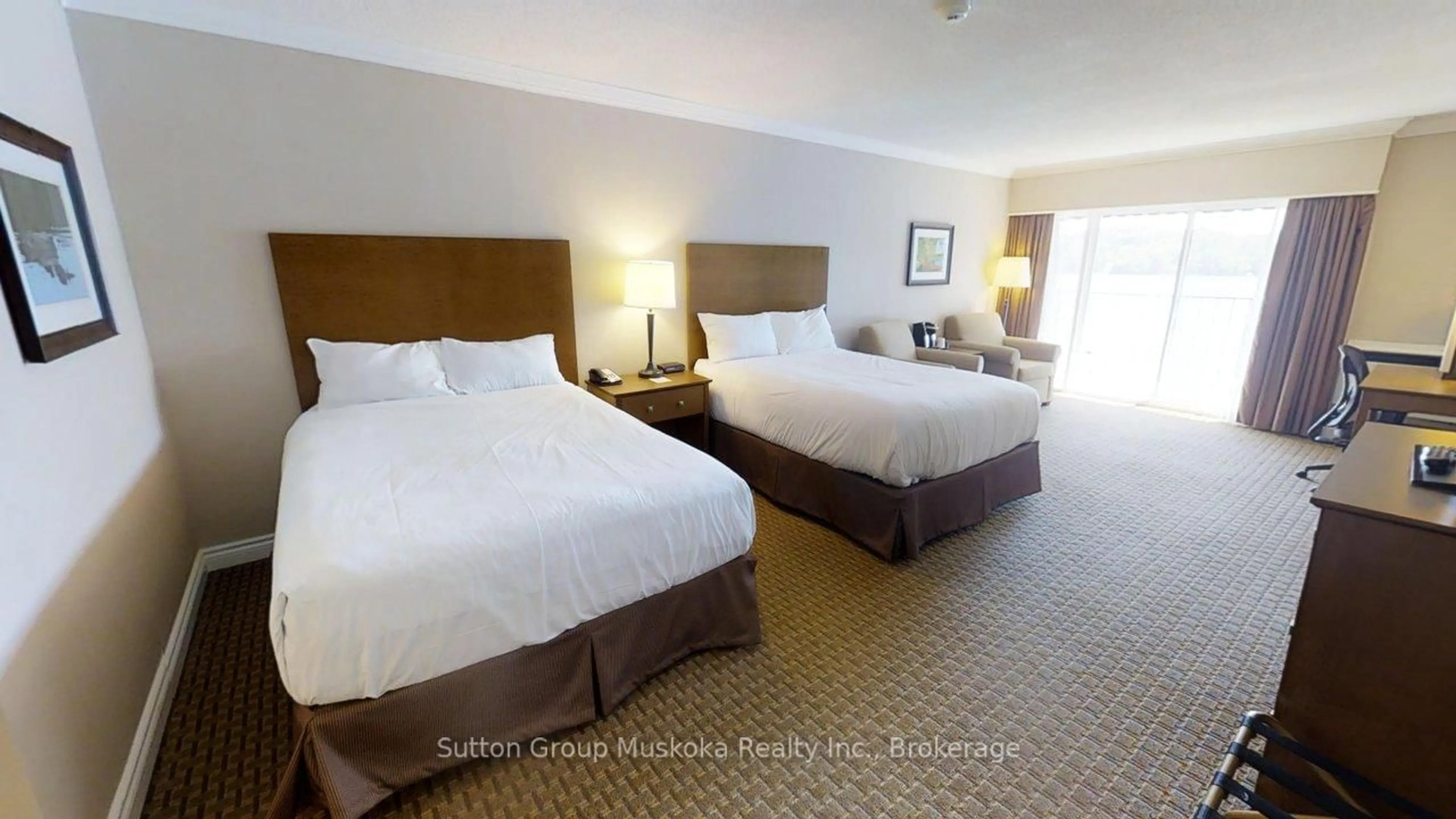 A pic of a room for 421 Bayshore - Deerhurst Dr #421, Huntsville Ontario P1H 2E8