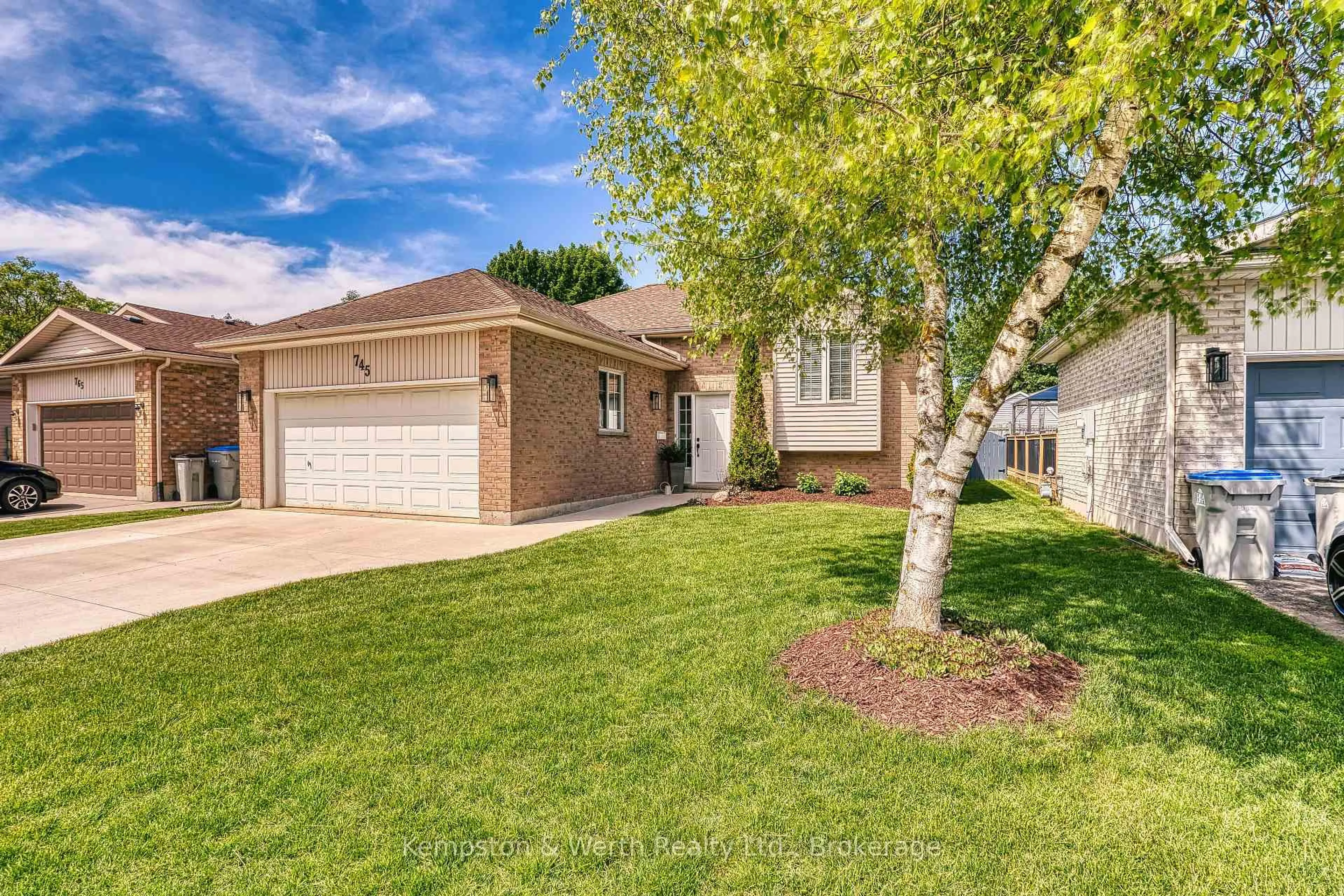 Home with brick exterior material, street for 745 Lavery St, North Perth Ontario N4W 3T4