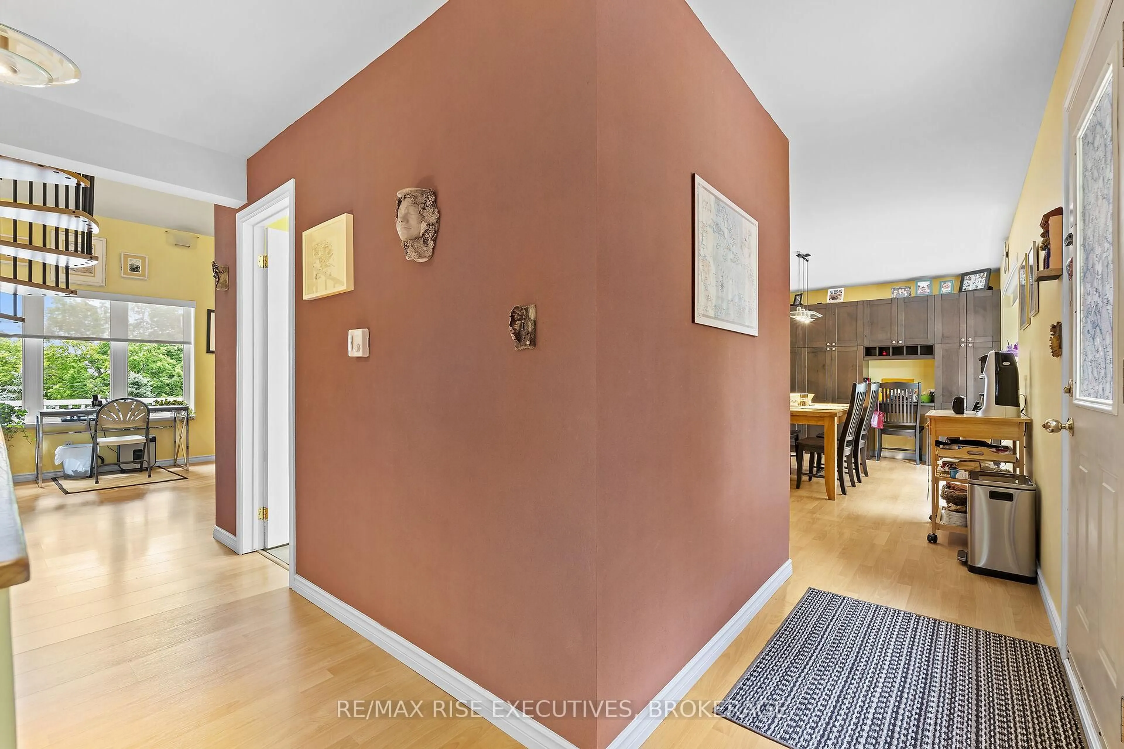 Indoor foyer for 196 Old River Rd, Leeds and the Thousand Islands Ontario K0E 1R0