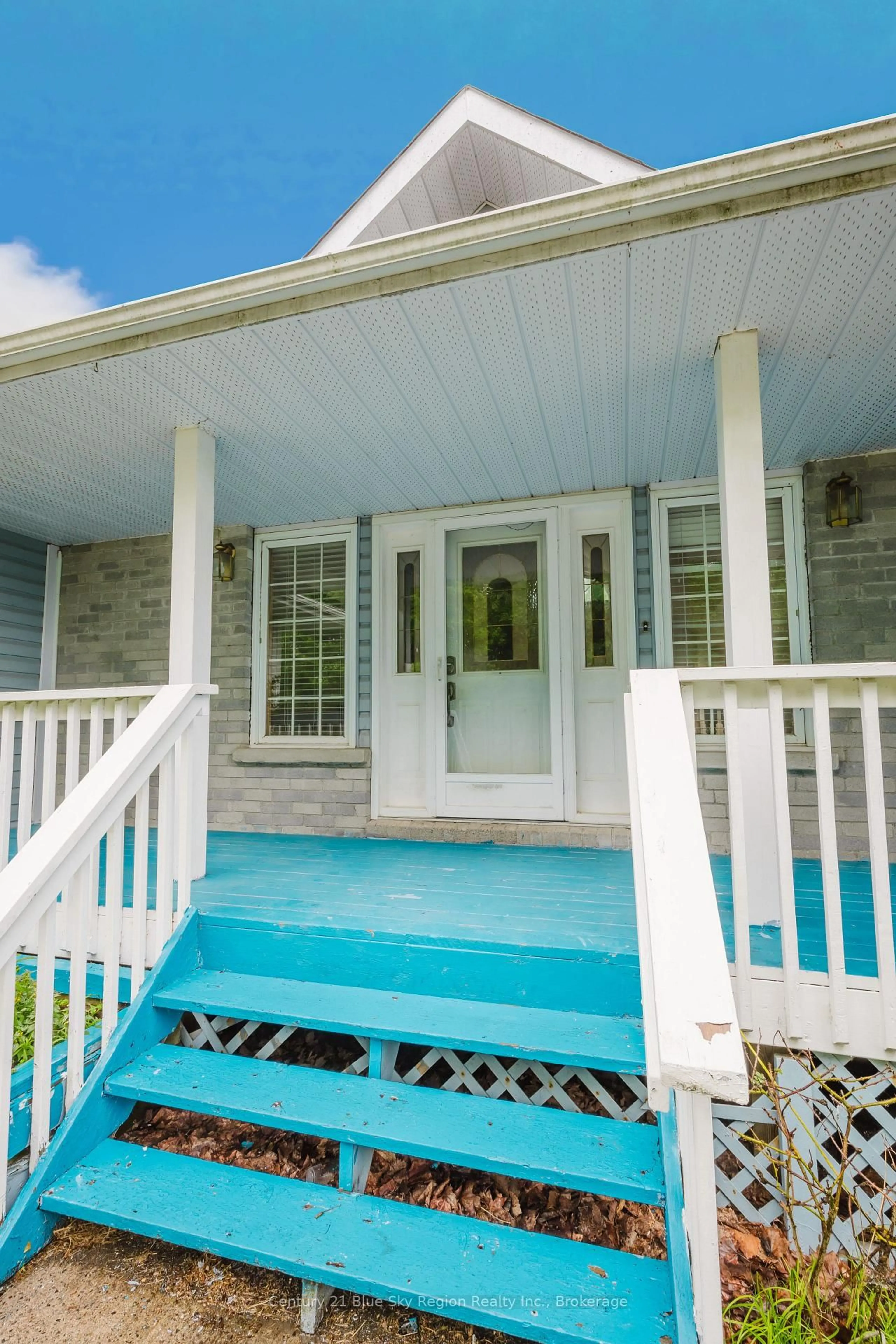 Home with vinyl exterior material, street for 69 Waukegan Rd, East Ferris Ontario P0H 1K0