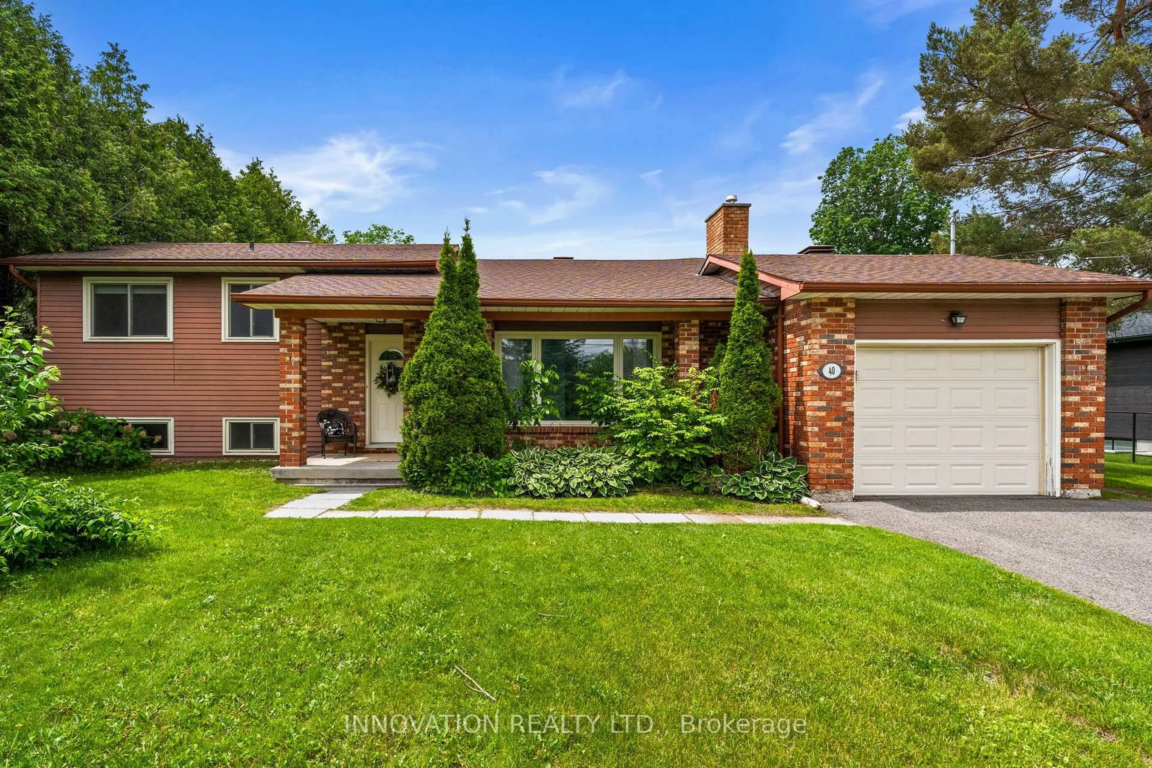 Home with brick exterior material, street for 40 Jonathan Pack St, Stittsville Ontario K2S 0R6