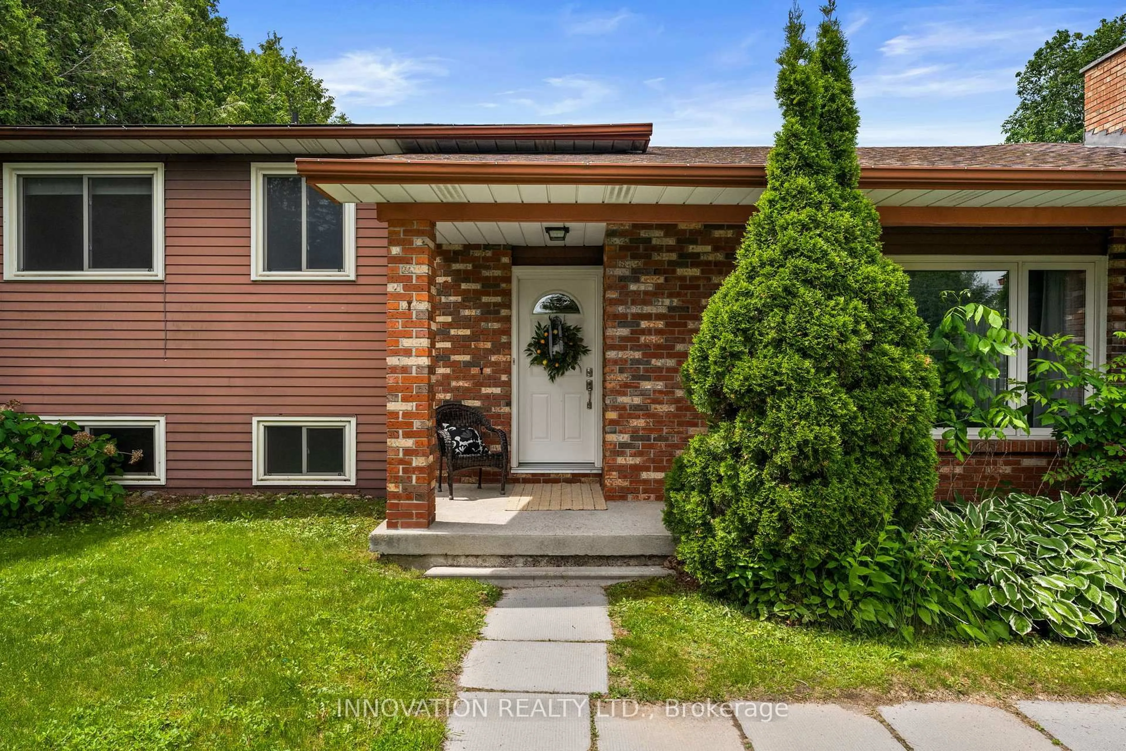 Home with brick exterior material, street for 40 Jonathan Pack St, Stittsville Ontario K2S 0R6