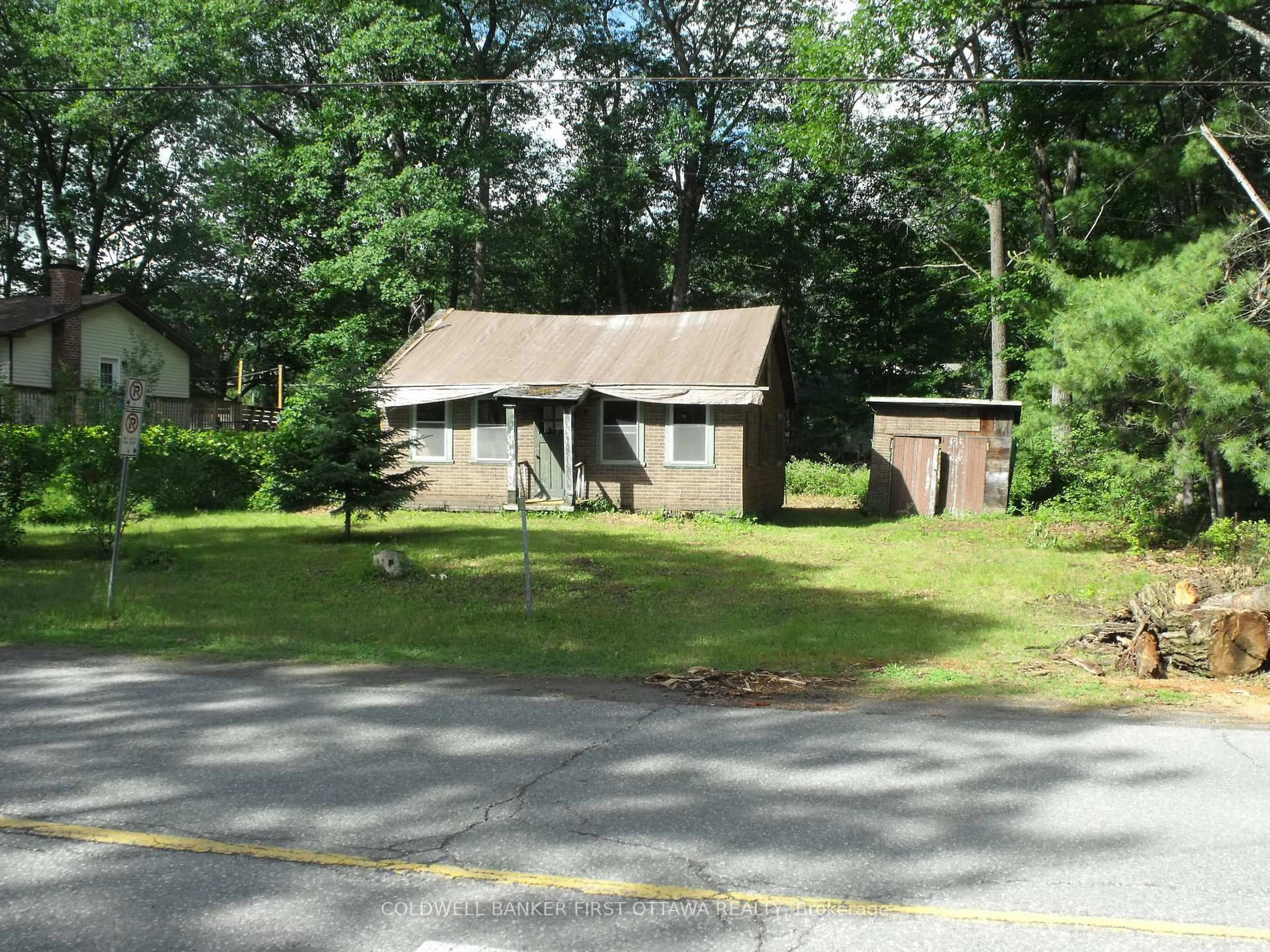 Shed for 123 Bayview Dr, Ottawa Ontario K0A 3M0