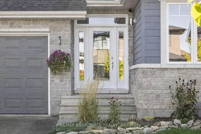 279 Sceptre Way, Ottawa 3
