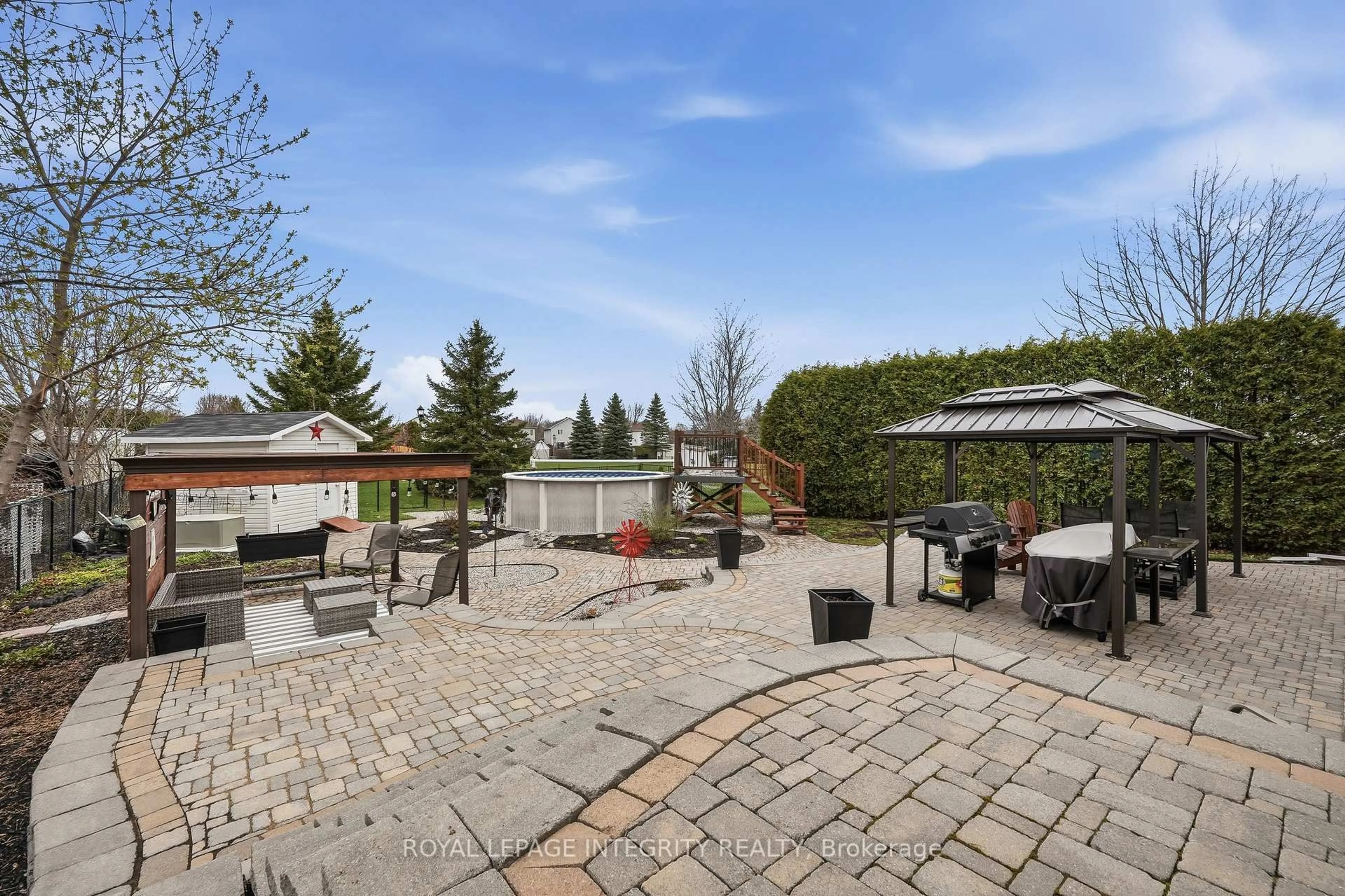Patio, water/lake/river/ocean view for 36 Frontenac Blvd, Russell Ontario K0A 1W0