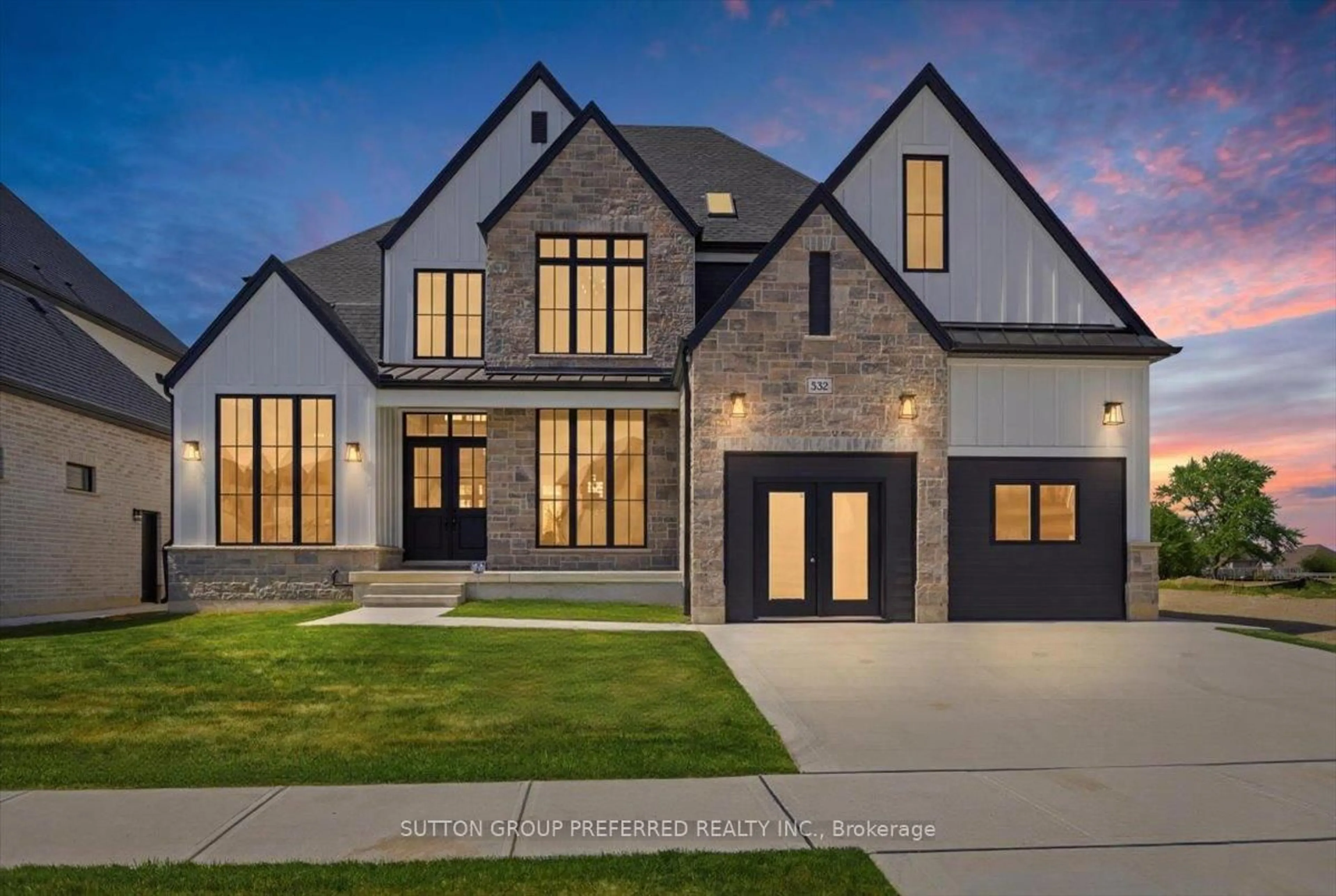 Home with brick exterior material, street for 852 Eagletrace Dr, London North Ontario N6G 3X9