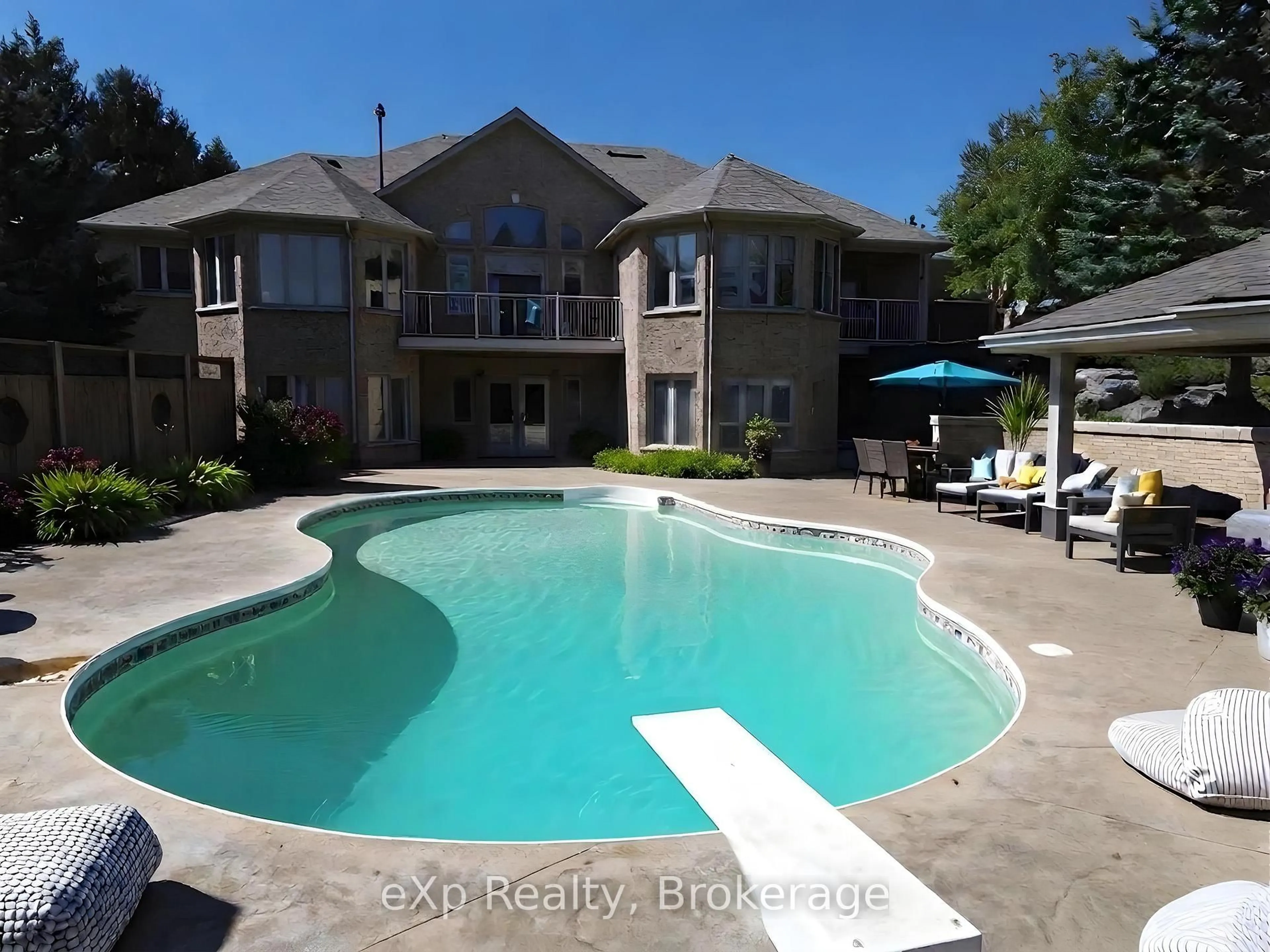 Pool for 411321 Southgate Sr 41 Sdrd, Southgate Ontario N0G 2L0