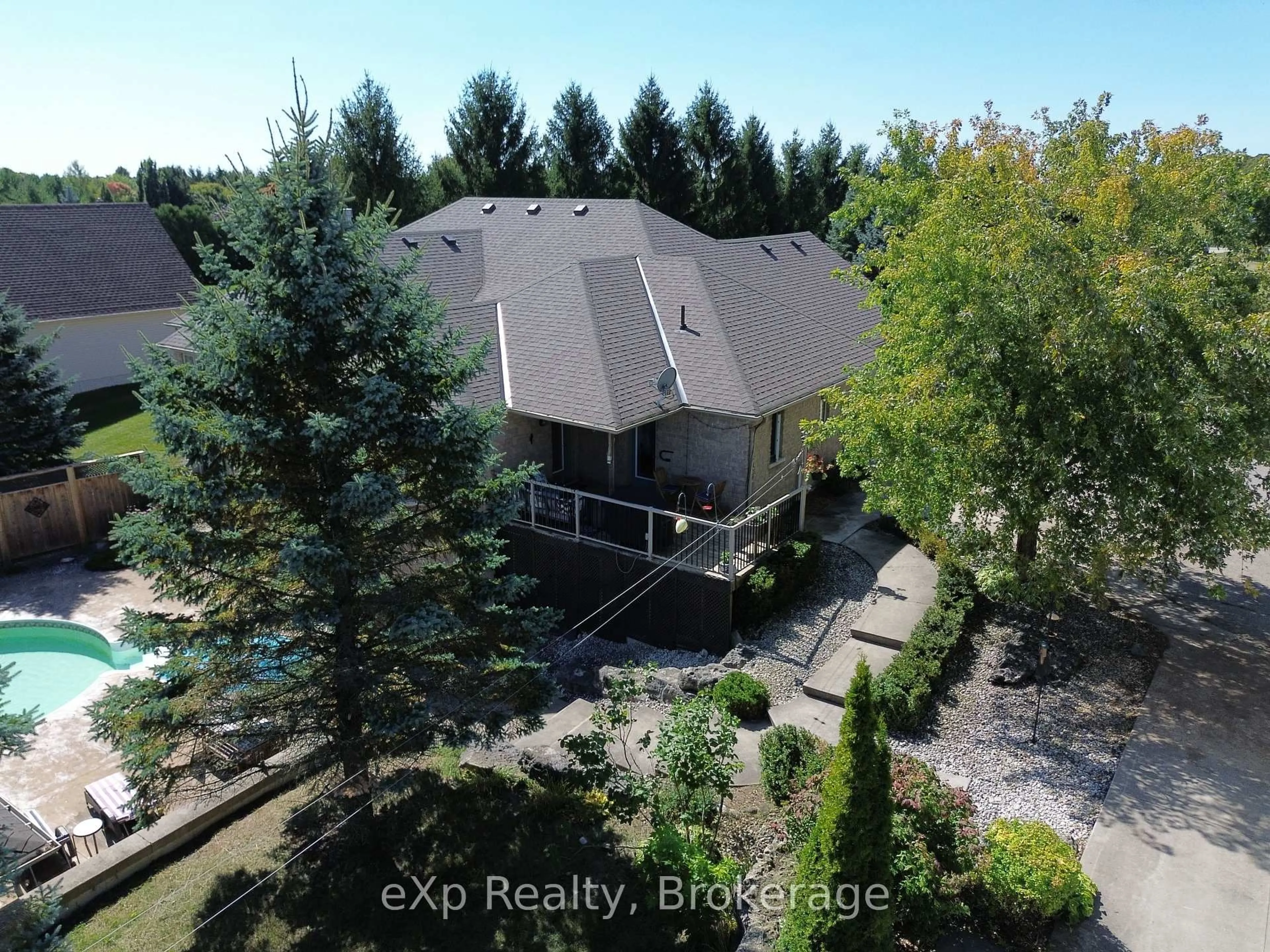 A pic from outside/outdoor area/front of a property/back of a property/a pic from drone, water/lake/river/ocean view for 411321 Southgate Sr 41 Sdrd, Southgate Ontario N0G 2L0