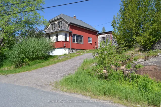 945 Riverside Dr, Parry Sound Remote Area 2