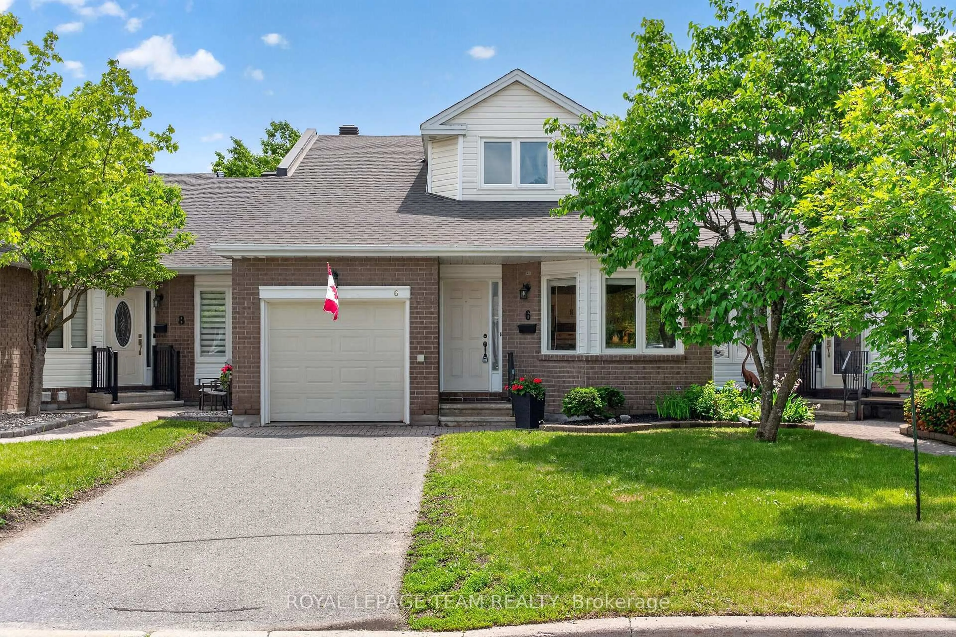 Unknown for 6 Grand Cedar Crt #31, Stittsville Ontario K2S 1C8