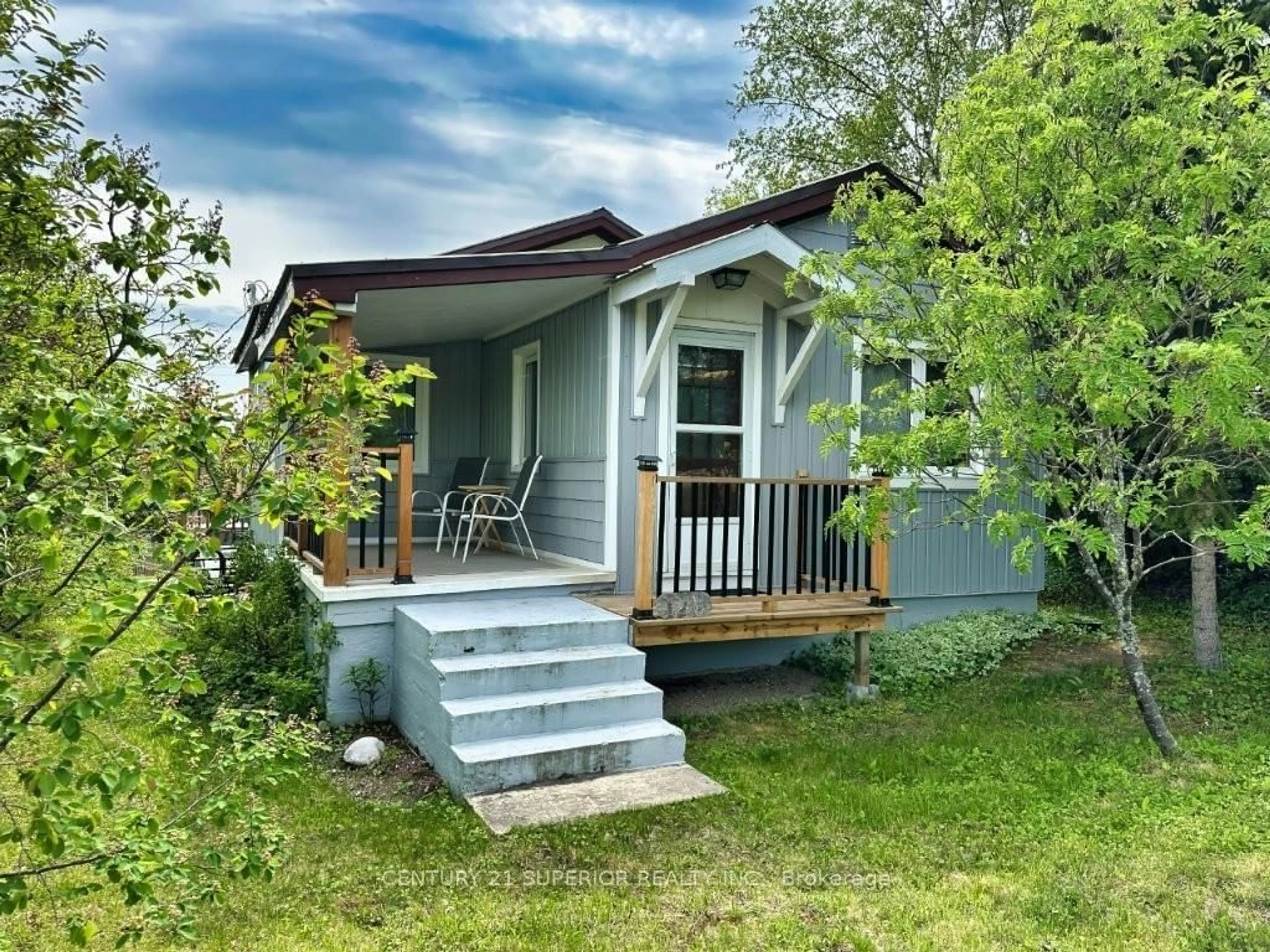 Unknown for 120 7th Street, Nipigon Ontario P0T 2J0