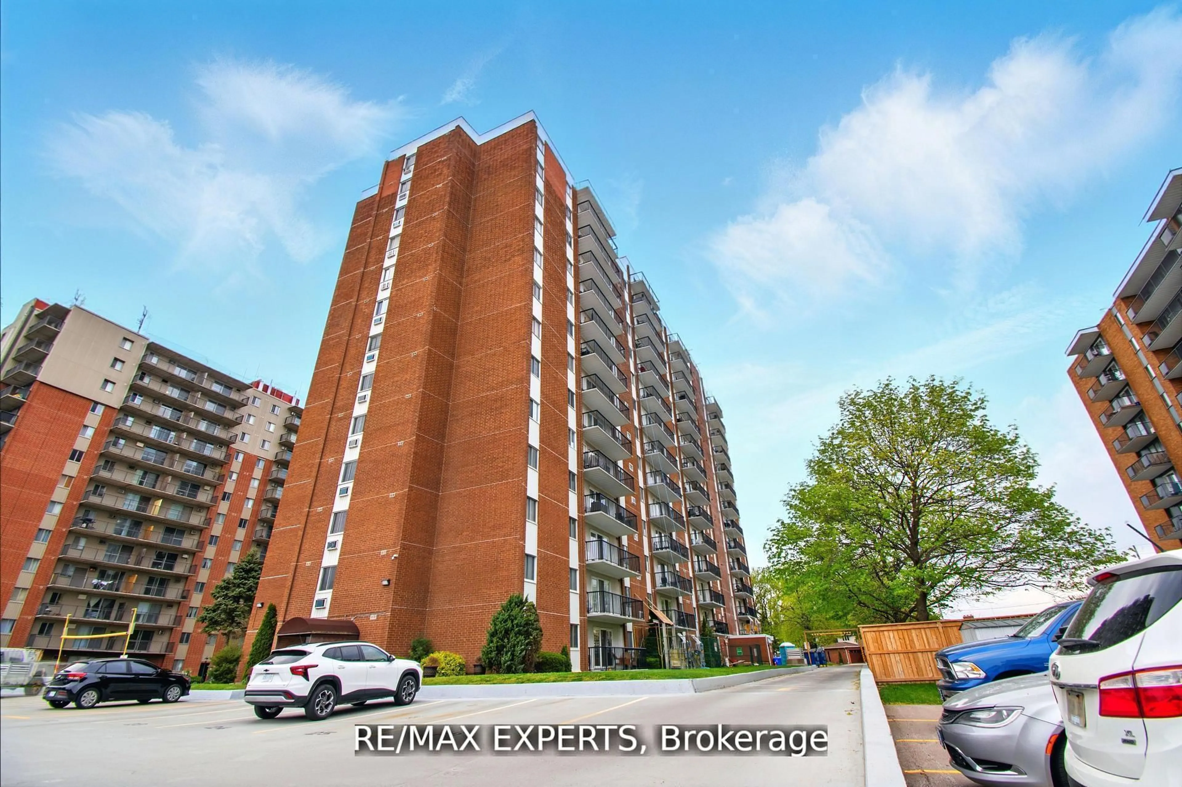 Unknown for 8591 Riverside Dr #410, Windsor Ontario N8S 1G3