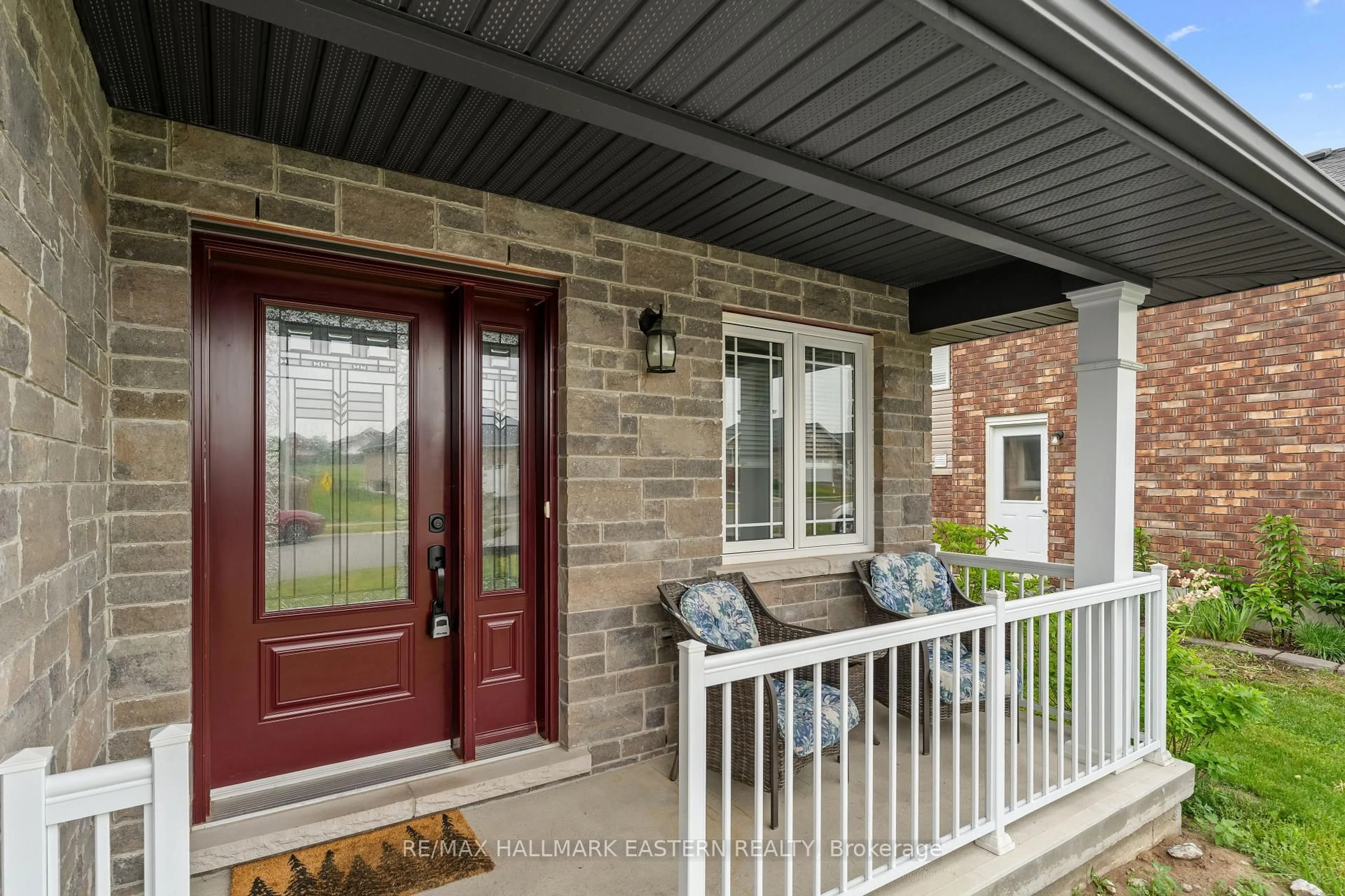 Indoor entryway for 7 Millpond Lane, Asphodel-Norwood Ontario K0L 2V0