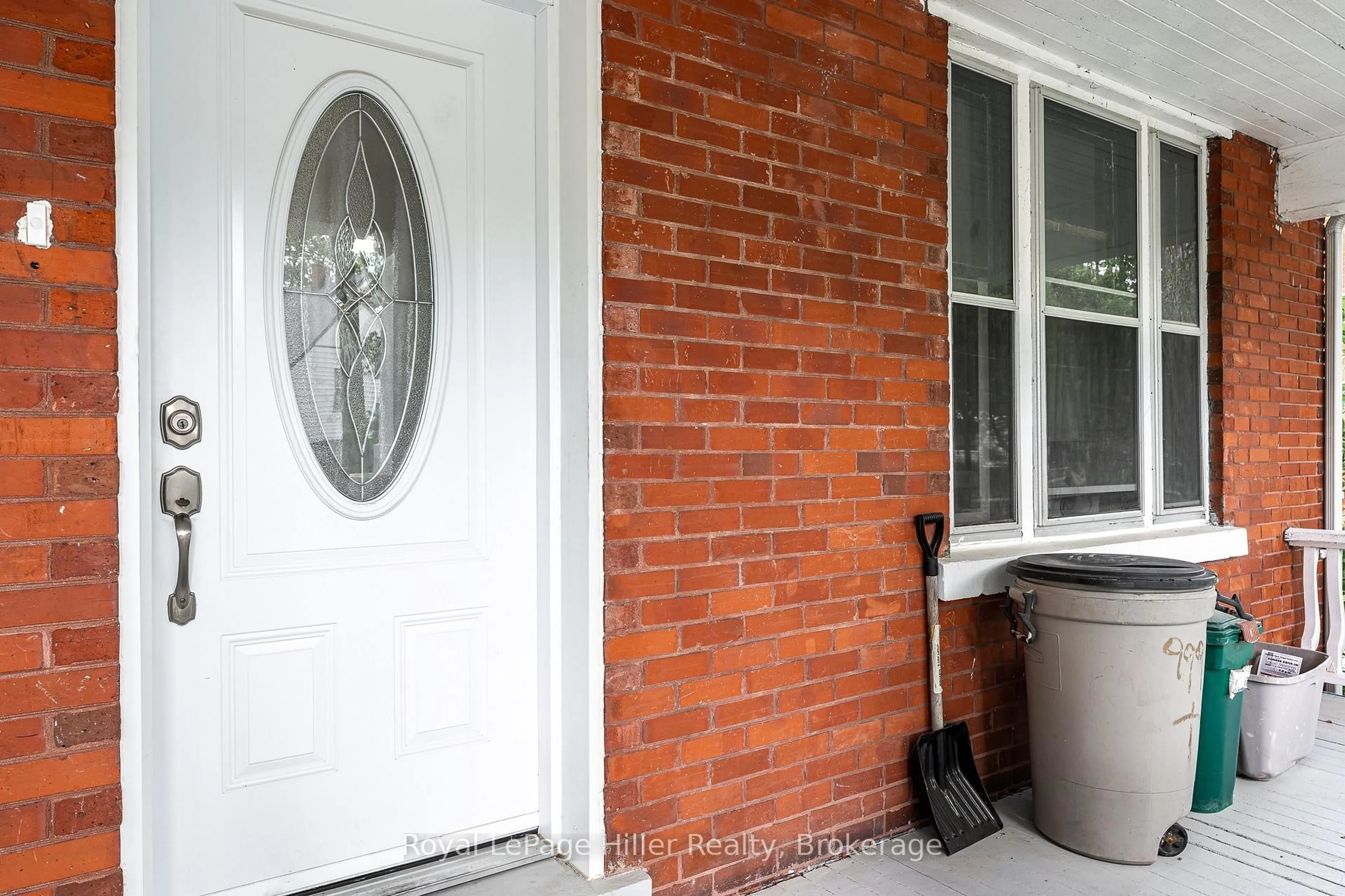 Unknown for 42 Home St, Stratford Ontario N5A 1Z7
