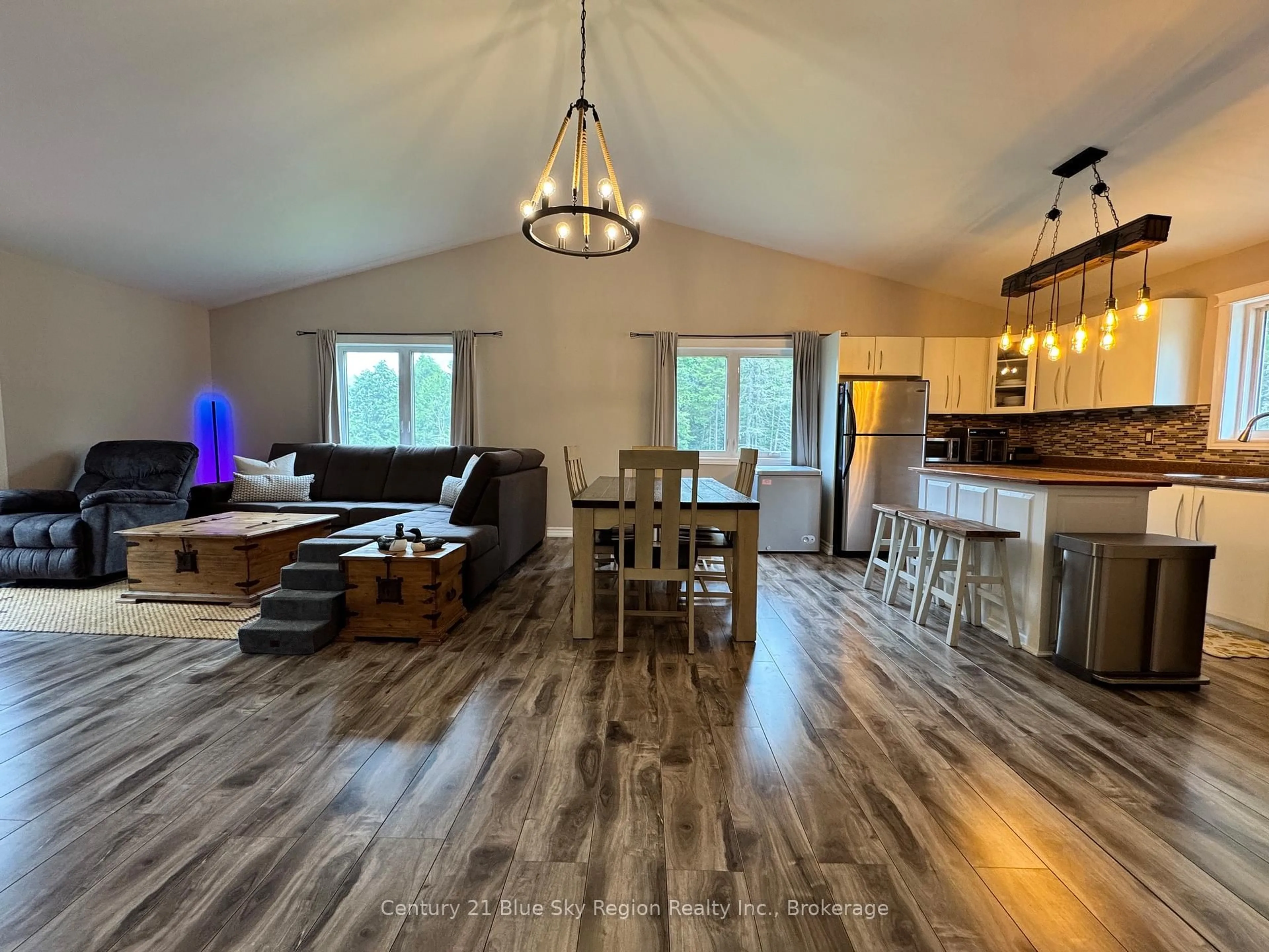 Open concept kitchen, wood/laminate floor for 2161 Papineau Rd, Papineau-Cameron Ontario P0H 1V0