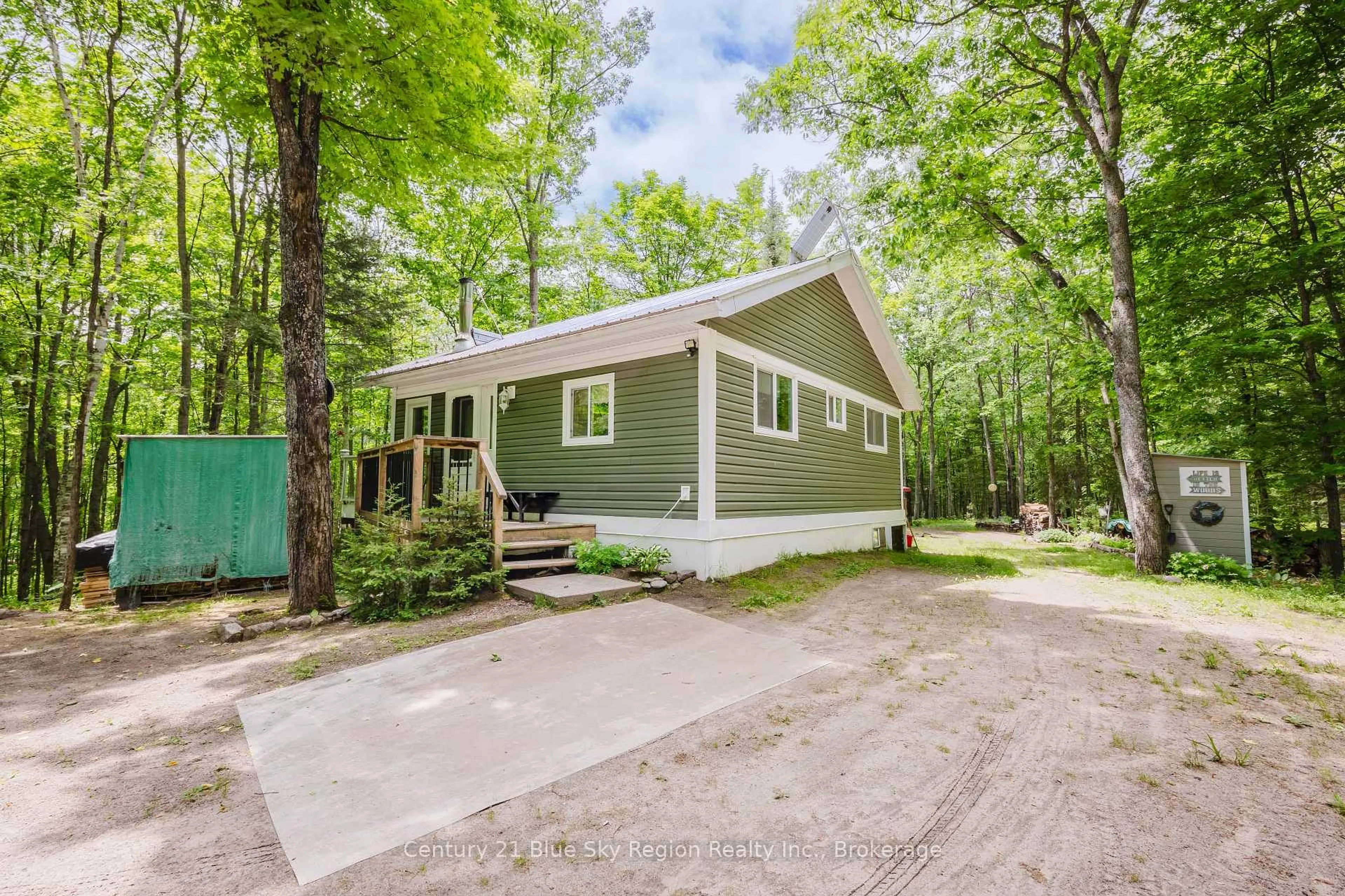Home with vinyl exterior material, unknown for 188 Grahamvale Rd, Chisholm Ontario P0H 1B0
