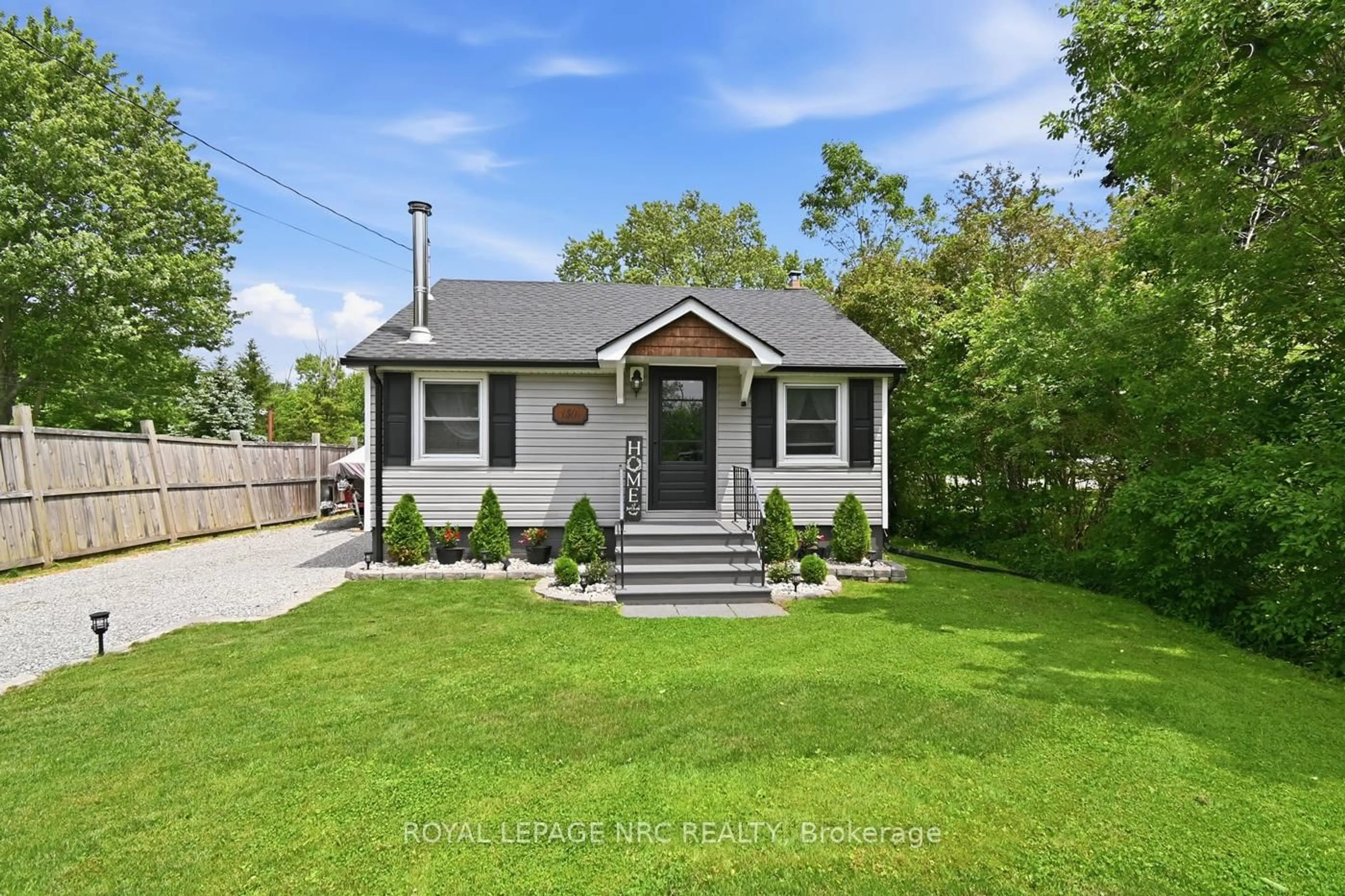 Home with vinyl exterior material, street for 150 Mathews Rd, Fort Erie Ontario L0S 1R0