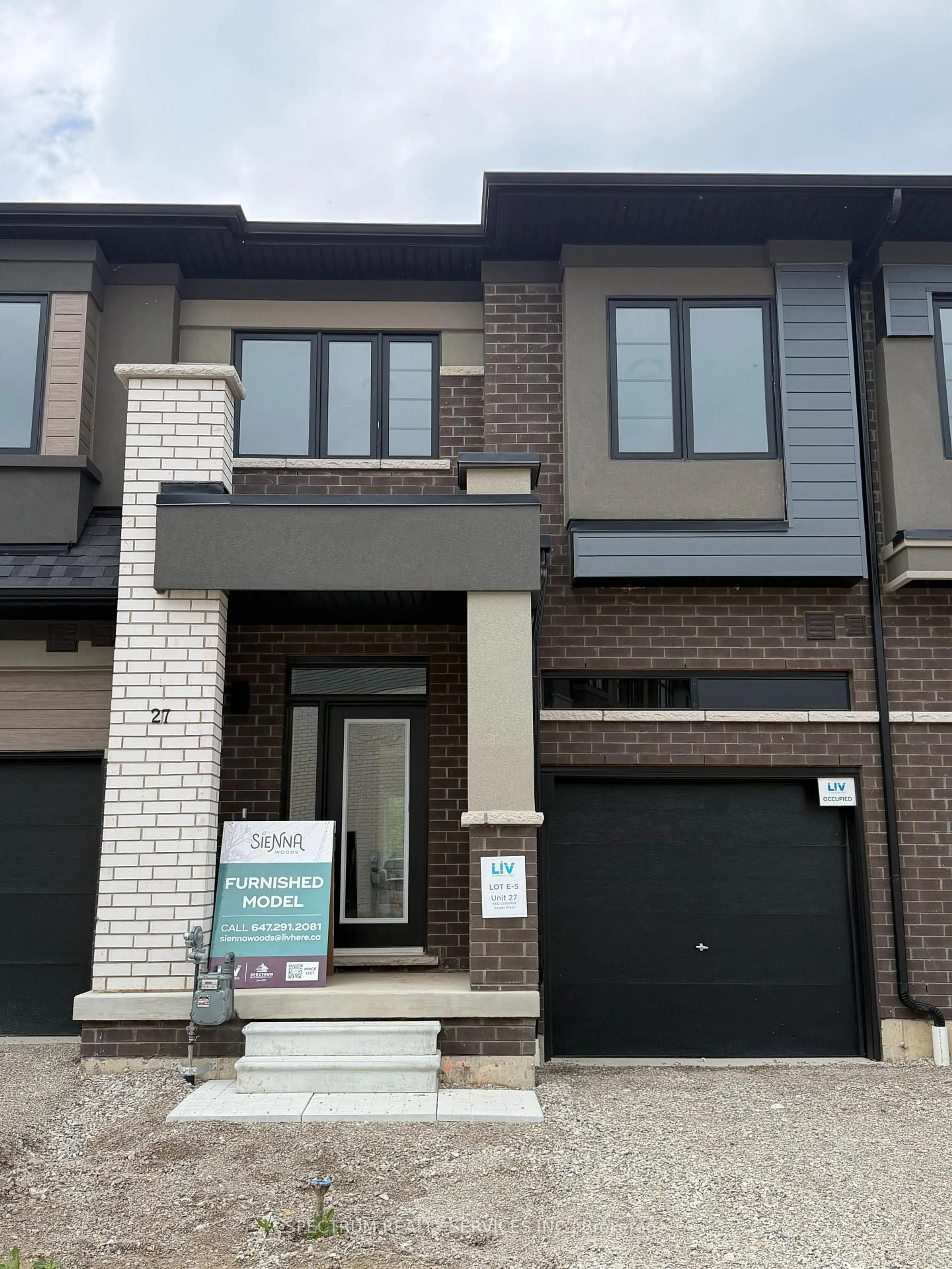 Home with brick exterior material, street for 660 Colborne St #27, Brantford Ontario N3T 0Y7