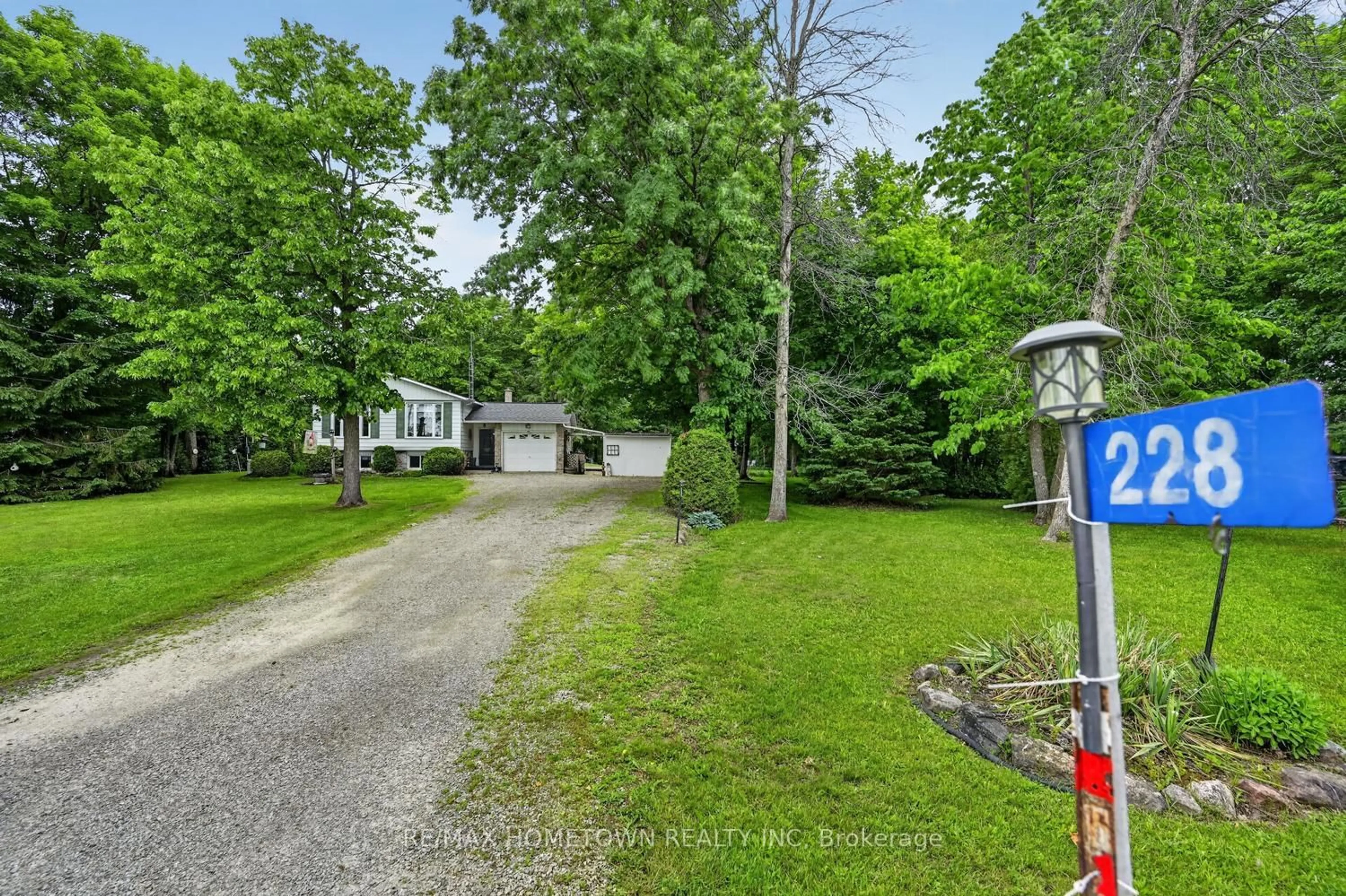 A pic from outside/outdoor area/front of a property/back of a property/a pic from drone, street for 228 8th Line Rd, Athens Ontario K0E 1B0
