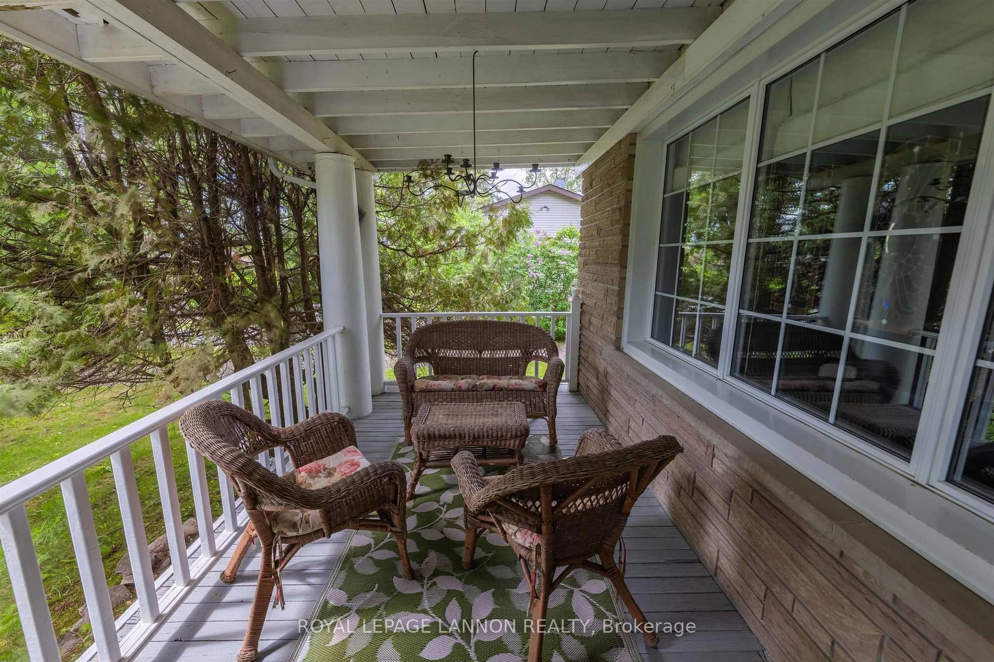Patio, water/lake/river/ocean view for 136 Sherwood Dr, Thunder Bay Ontario P7B 6L1