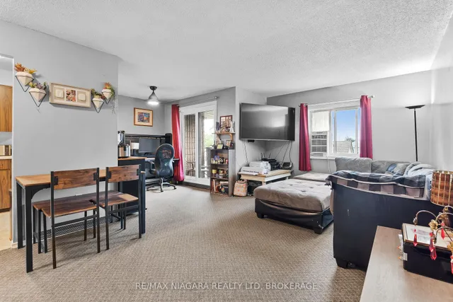 72 Main St #325, Port Colborne 3