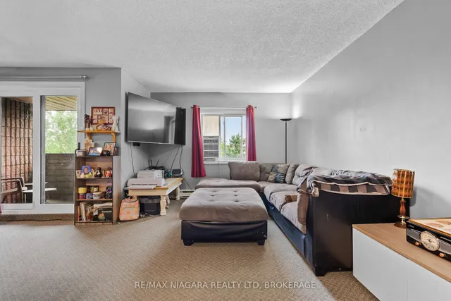 72 Main St #325, Port Colborne 4