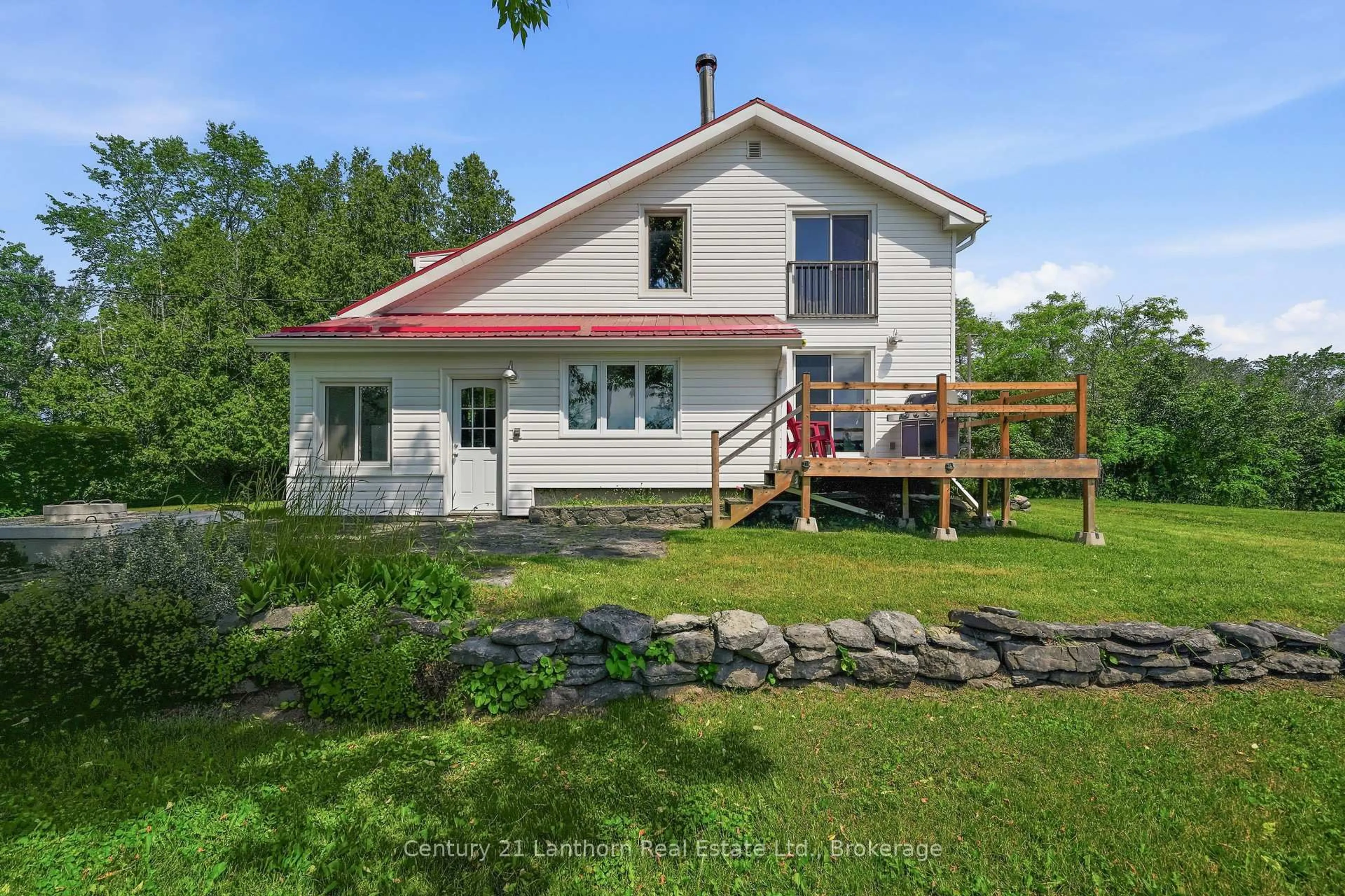 A pic from outside/outdoor area/front of a property/back of a property/a pic from drone, unknown for 336 RAY Rd, Madoc Ontario K0K 2K0
