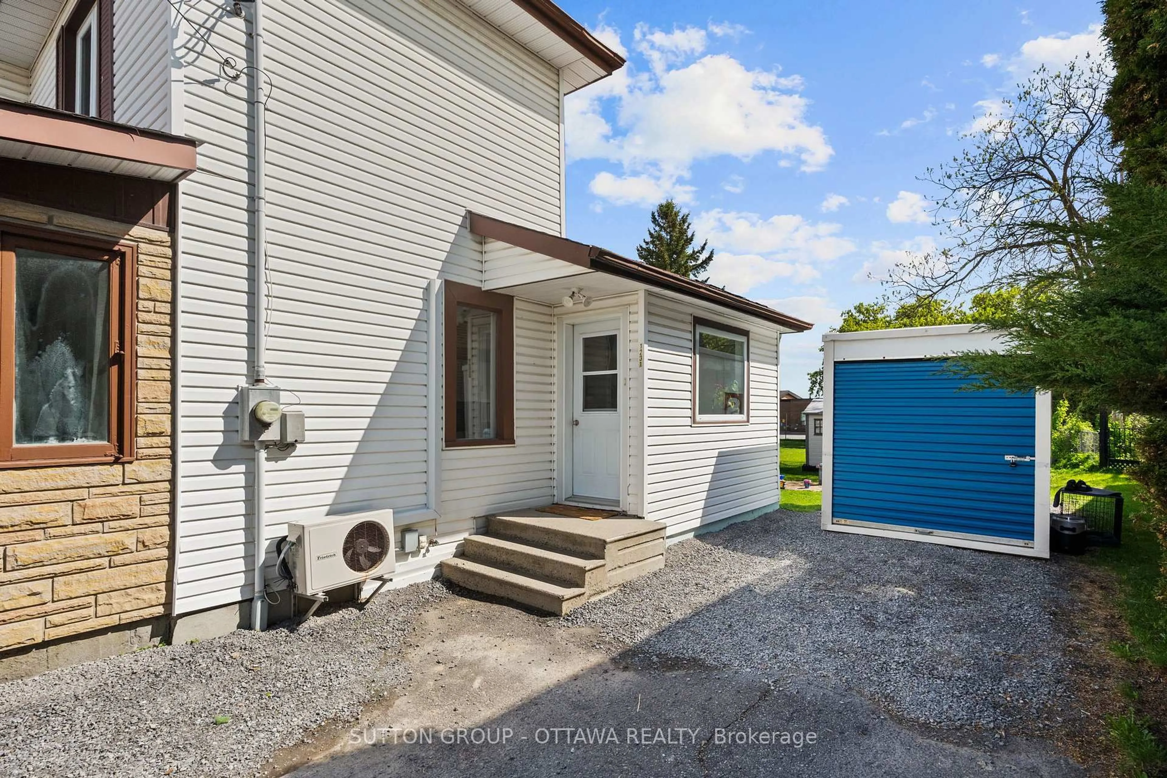Unknown for 1231 St Augustin Rd, Russell Ontario K0A 1W0