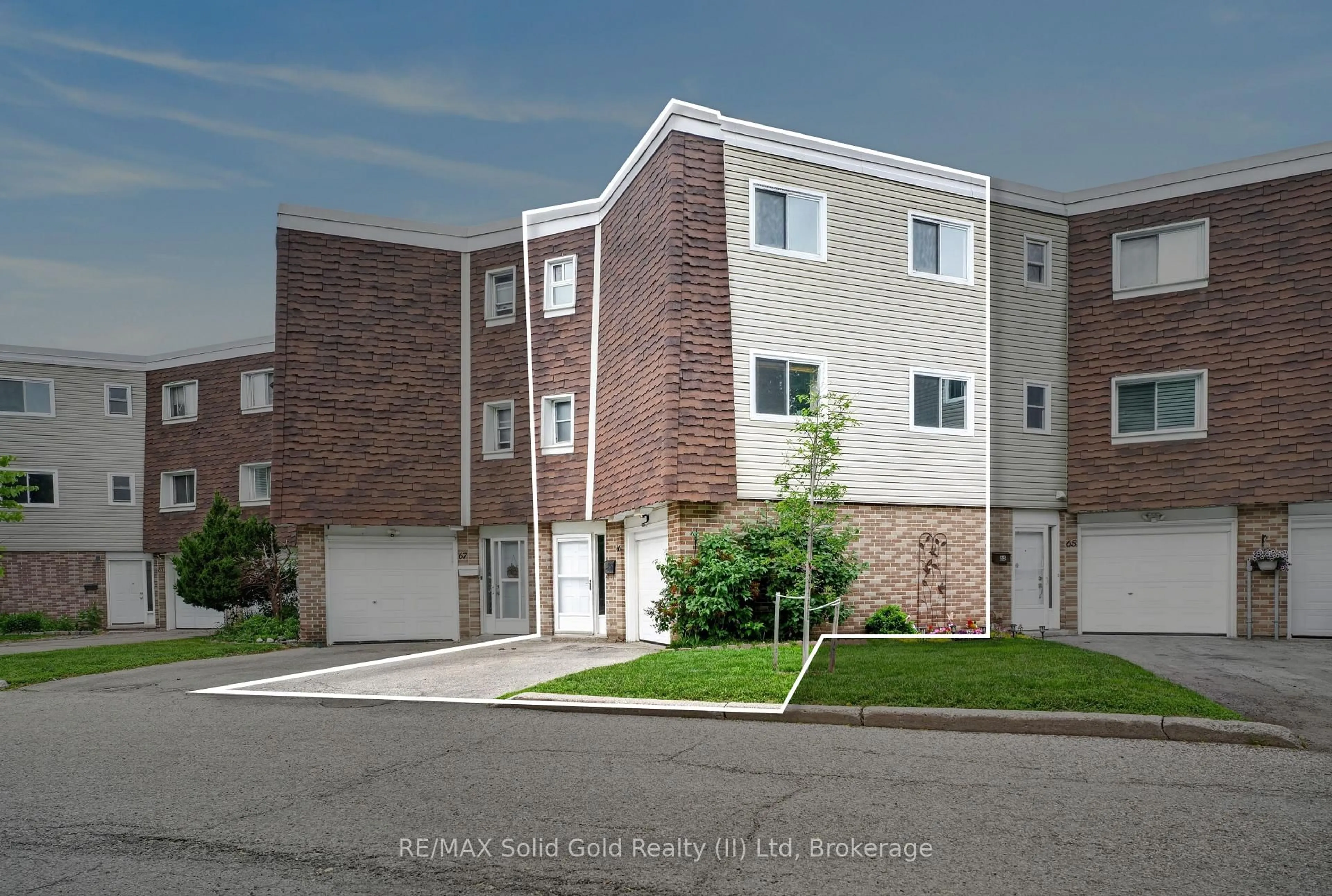 Unknown for 60 Elmsdale Dr #66, Kitchener Ontario N2E 2G4