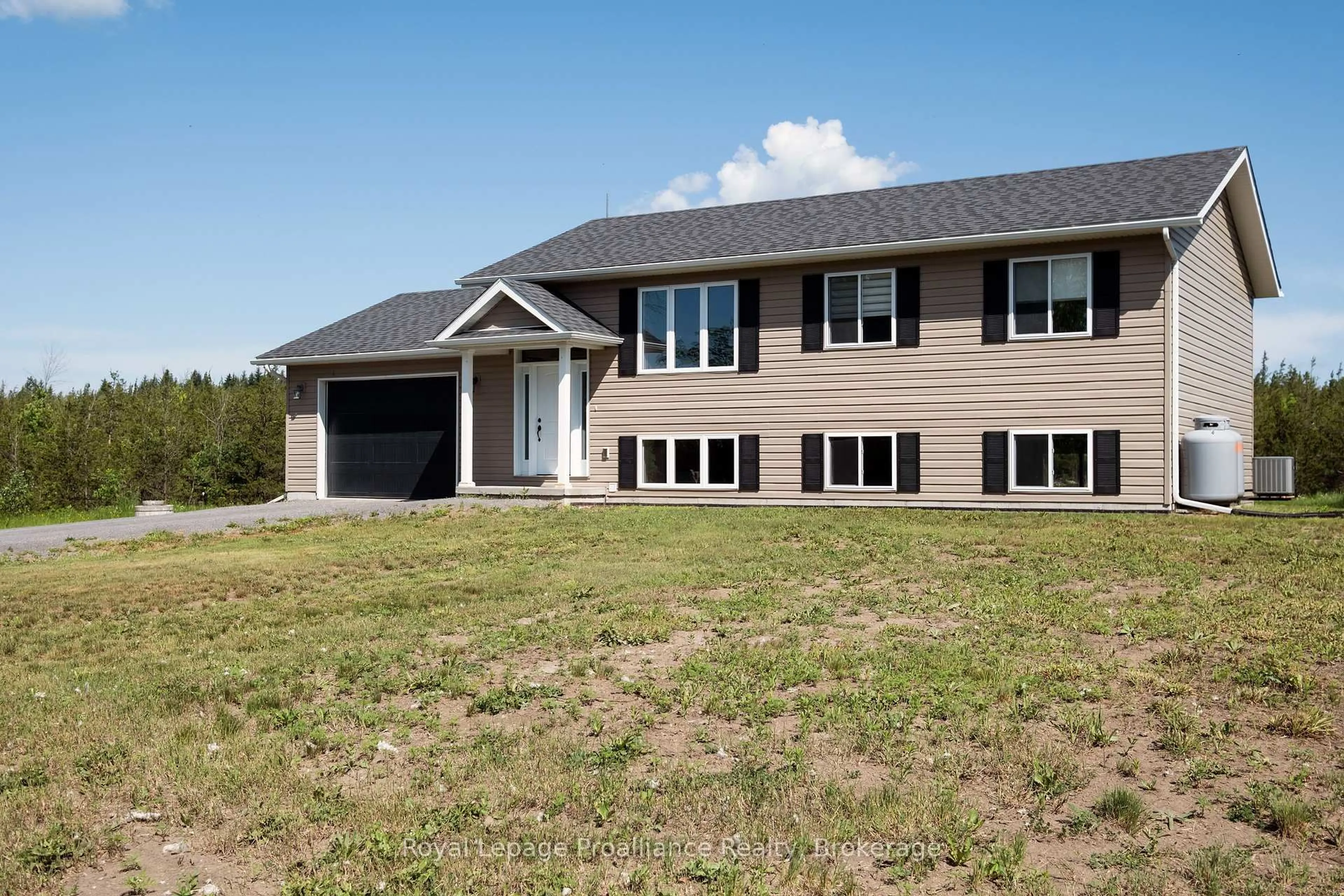 Home with vinyl exterior material, unknown for 741 Callaghan Rd, Shannonville Ontario K0K 2N0