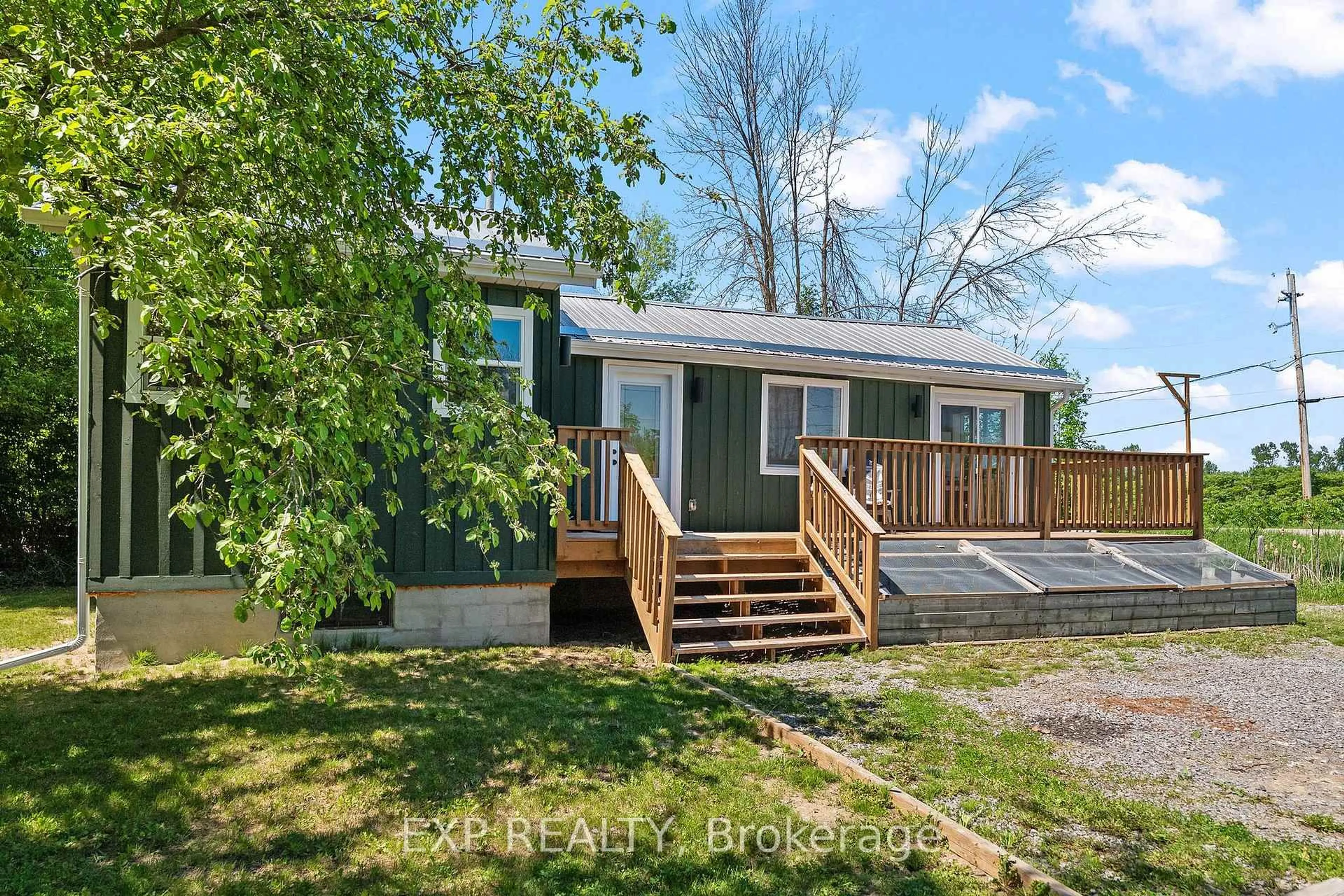 Unknown for 1511 Queens Line, Cobden Ontario K0J 1K0