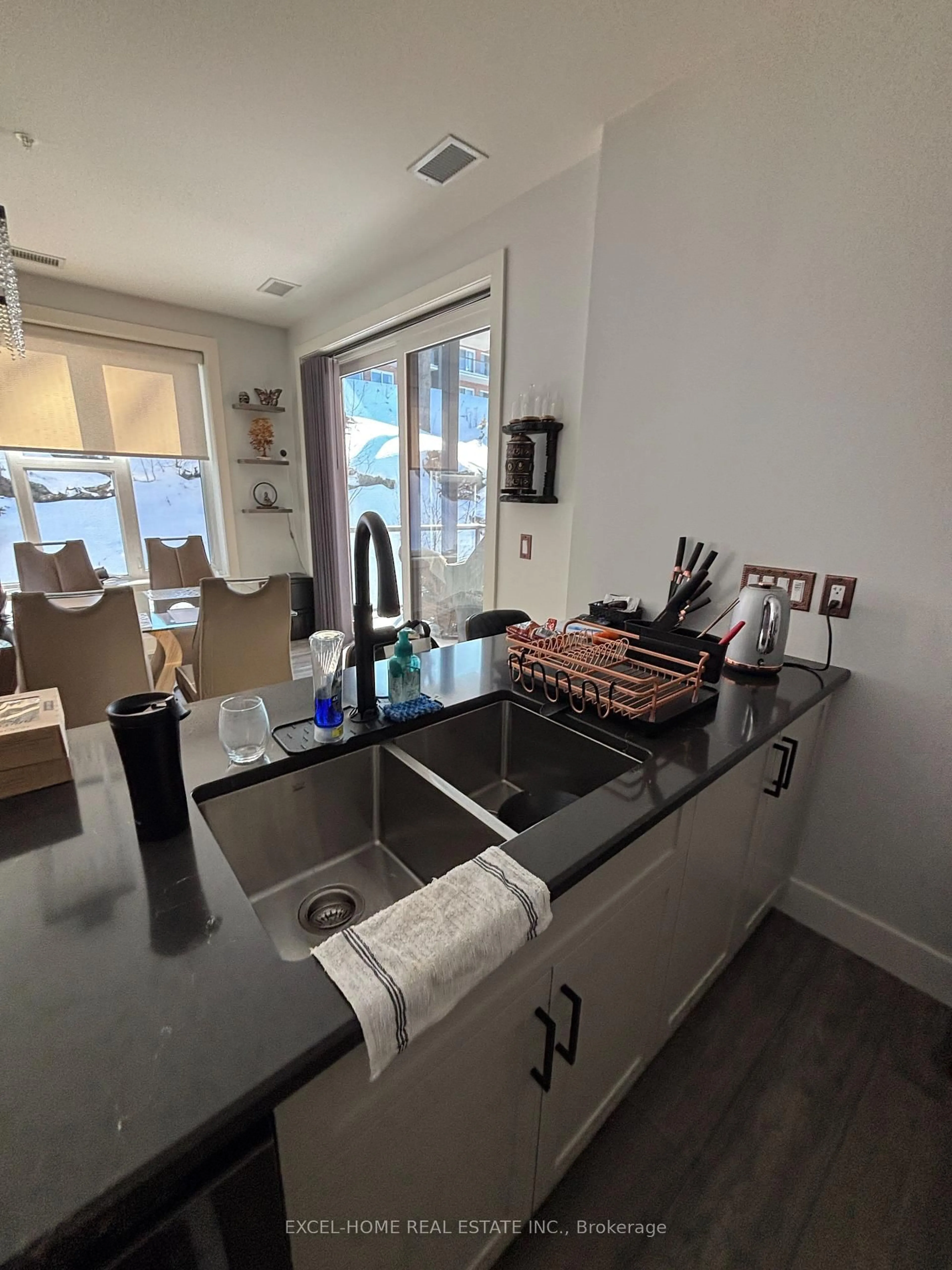 Open concept kitchen, unknown for 20 Salt Dock Rd #211, Parry Sound Ontario P2A 0E7