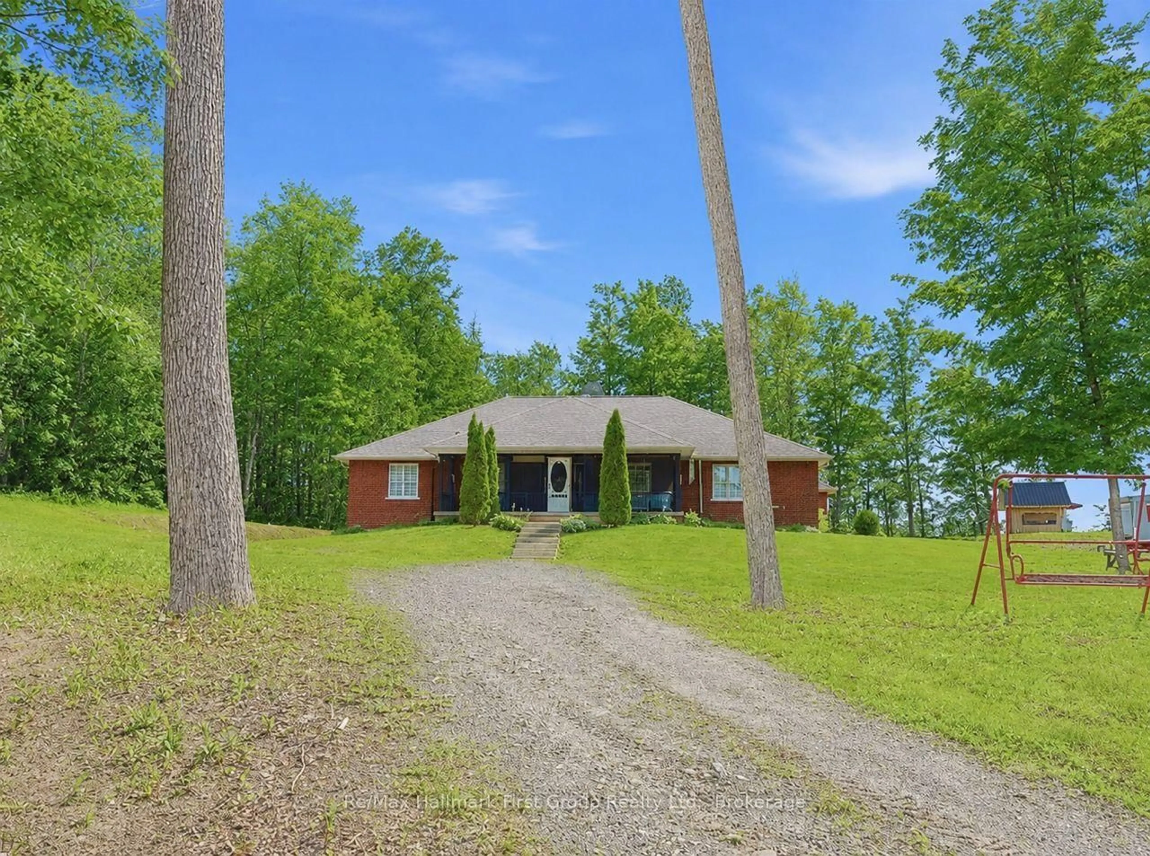 A pic from outside/outdoor area/front of a property/back of a property/a pic from drone, unknown for 507 French Settlement Rd, Tweed Ontario K0K 3J0