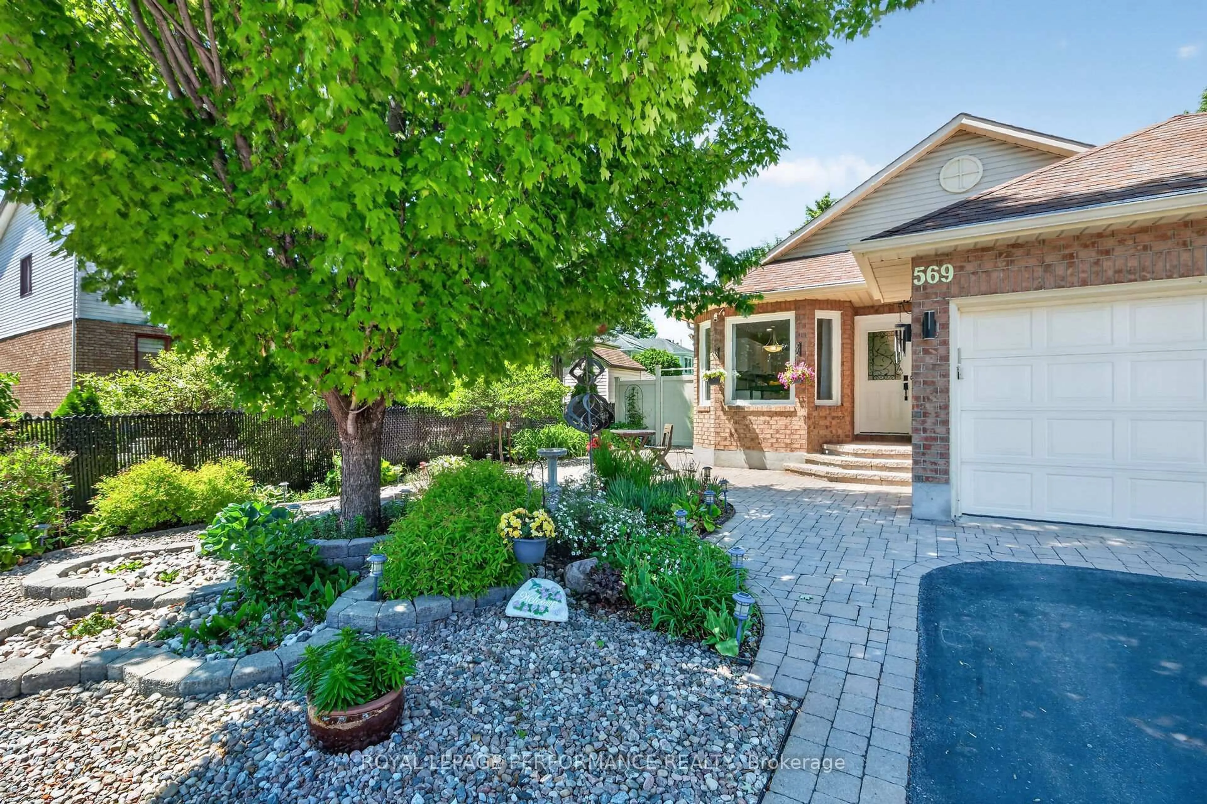 Unknown for 569 Princess Louise Dr, Orleans Ontario K4A 1Z1
