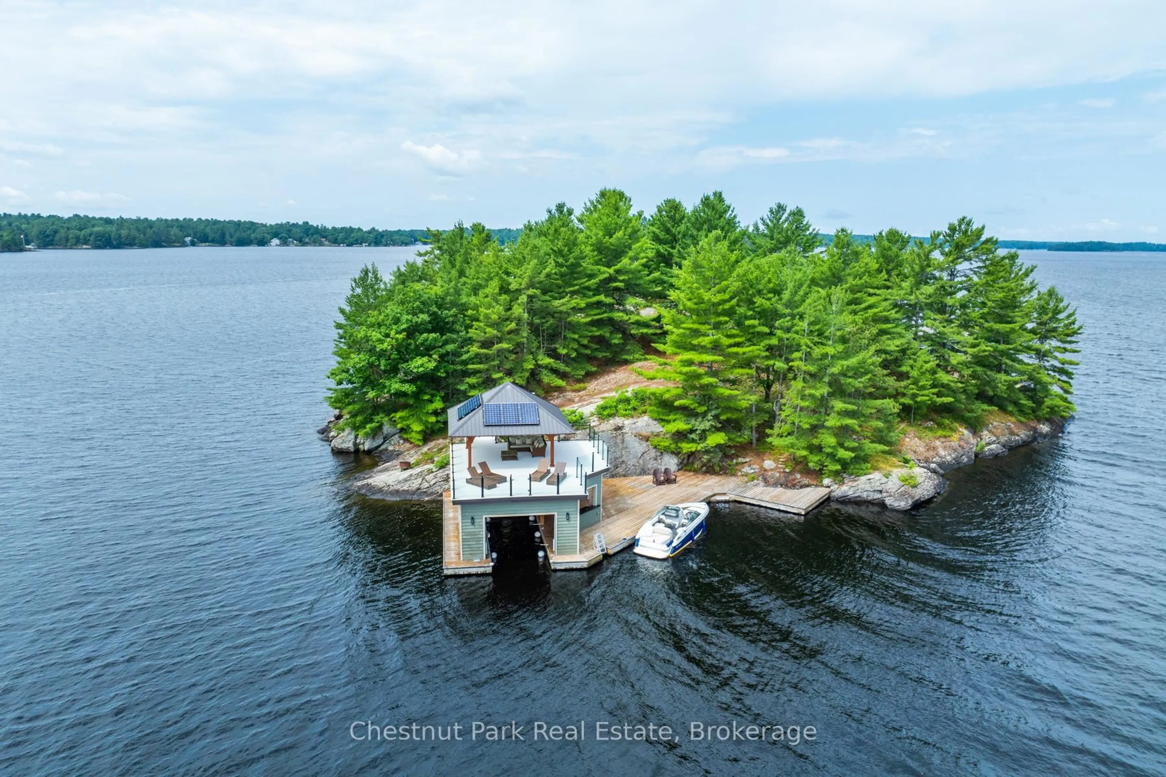 A pic from outside/outdoor area/front of a property/back of a property/a pic from drone, water/lake/river/ocean view for 1 HELENA ISLAND, Gravenhurst Ontario P1P 1R1