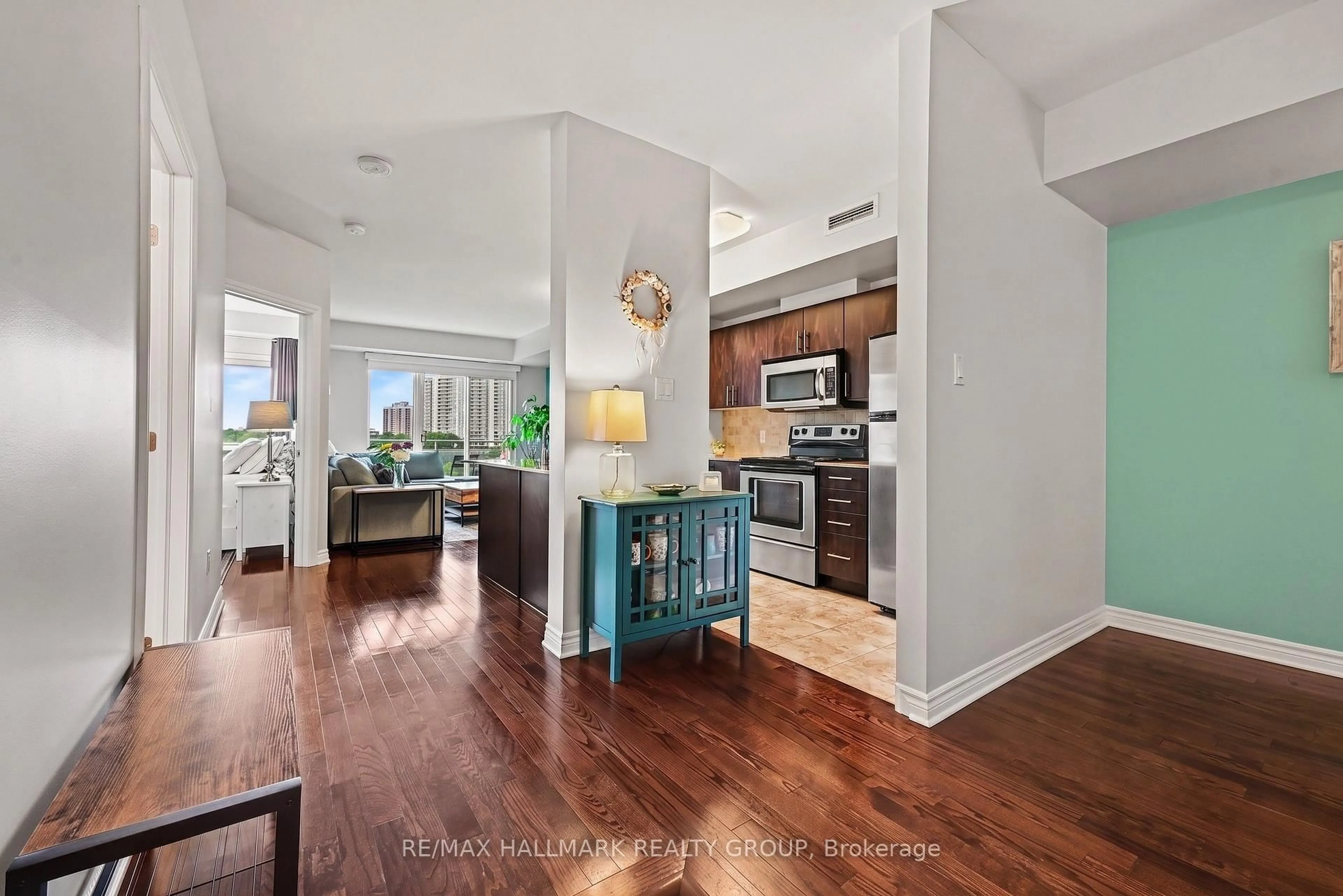 Open concept kitchen, unknown for 70 Landry St #1001, Ottawa Ontario K1L 0A8
