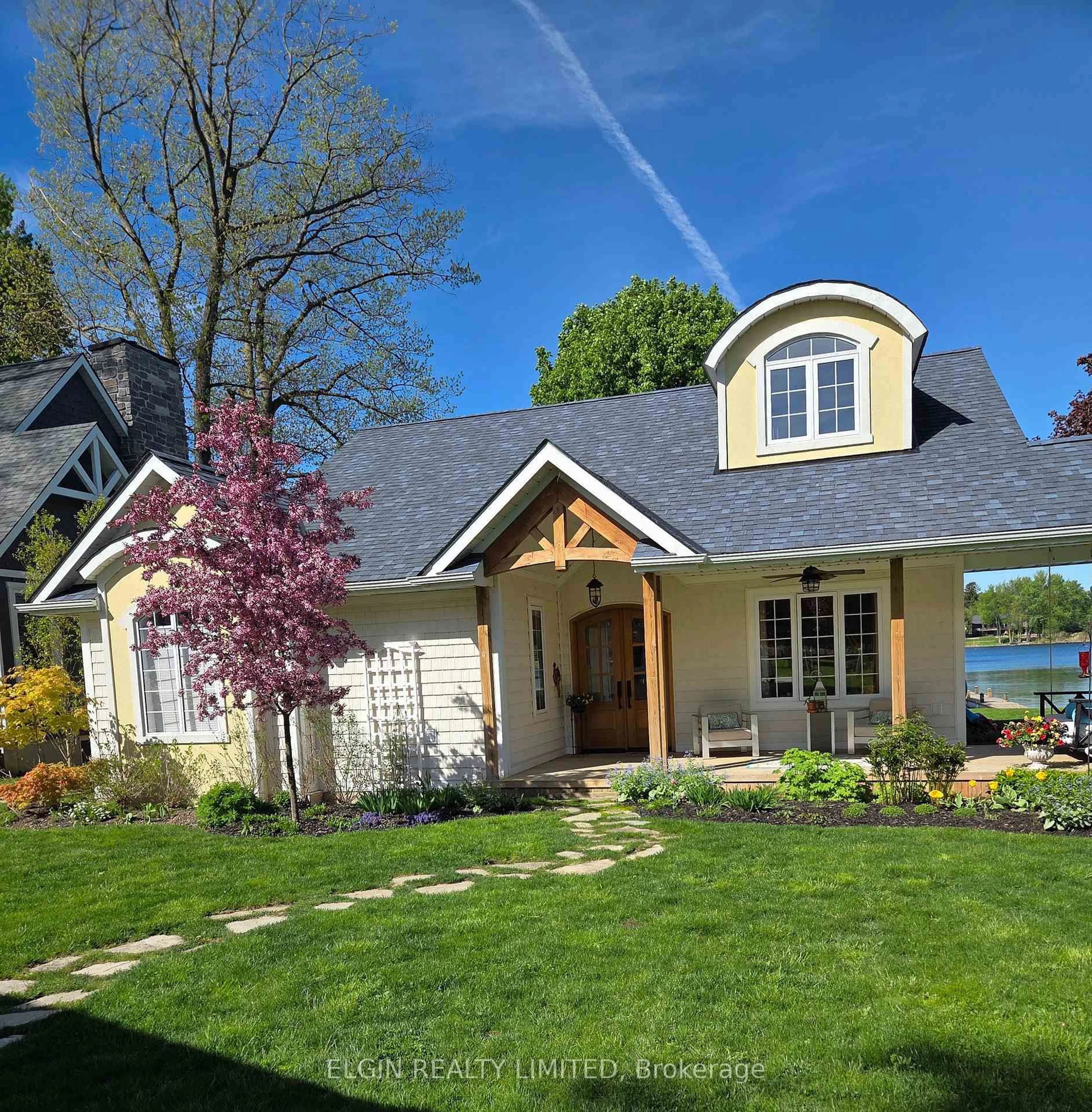 Home with vinyl exterior material, water/lake/river/ocean view for 283 Mank St, Zorra Ontario N0M 2G0