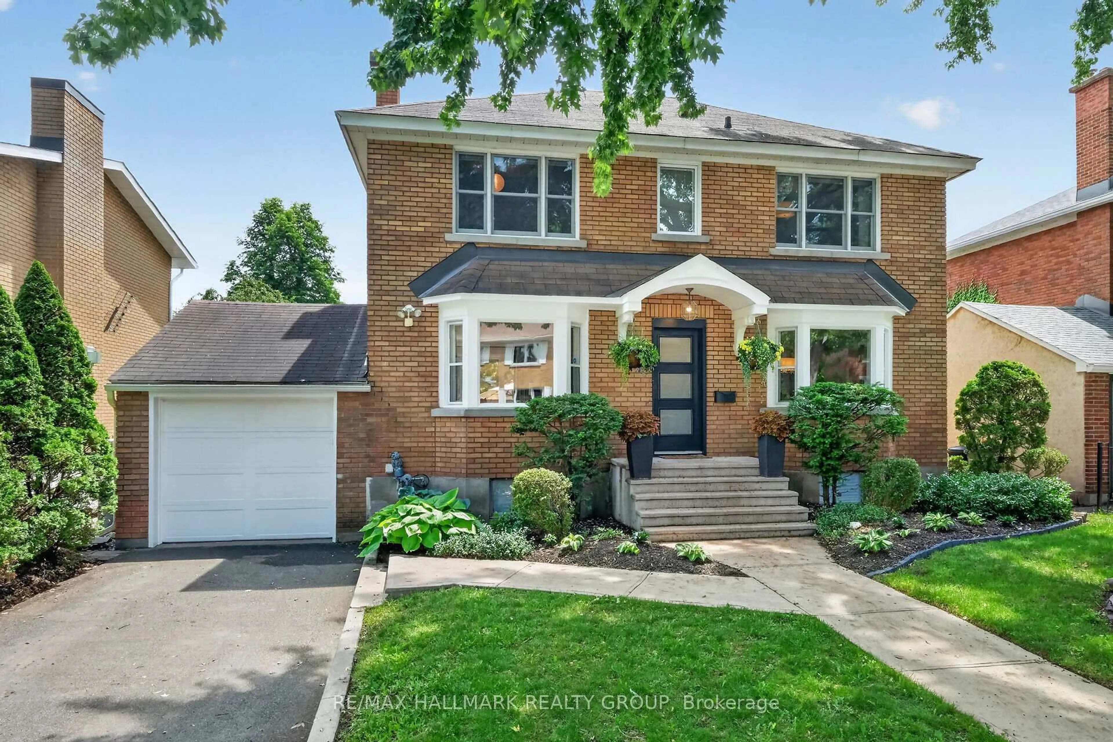 Home with brick exterior material, street for 90 Southern Dr, Ottawa Ontario K1S 0P6