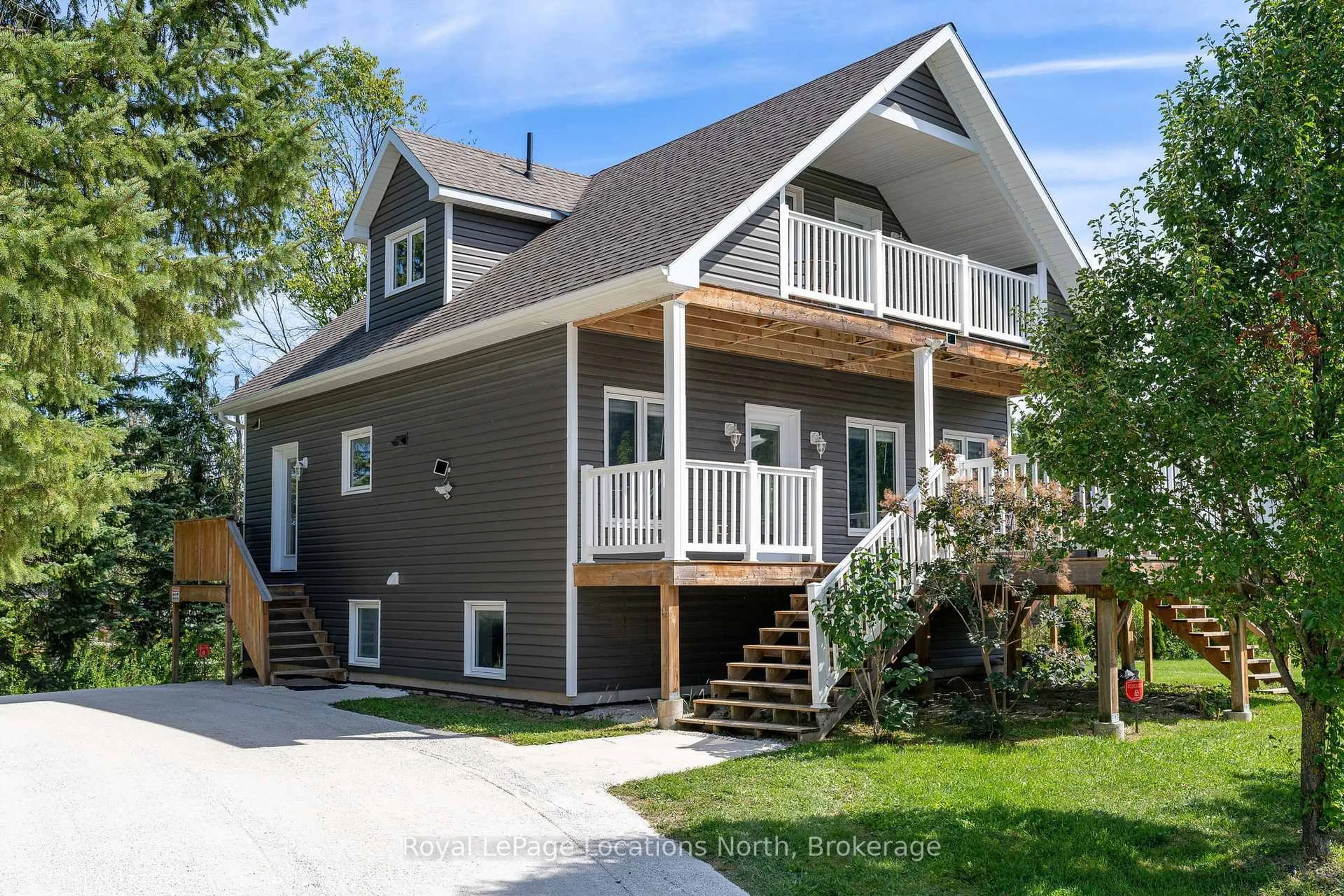 Home with vinyl exterior material, street for 796362 19 Grey Rd, Blue Mountains Ontario L9Y 0P4