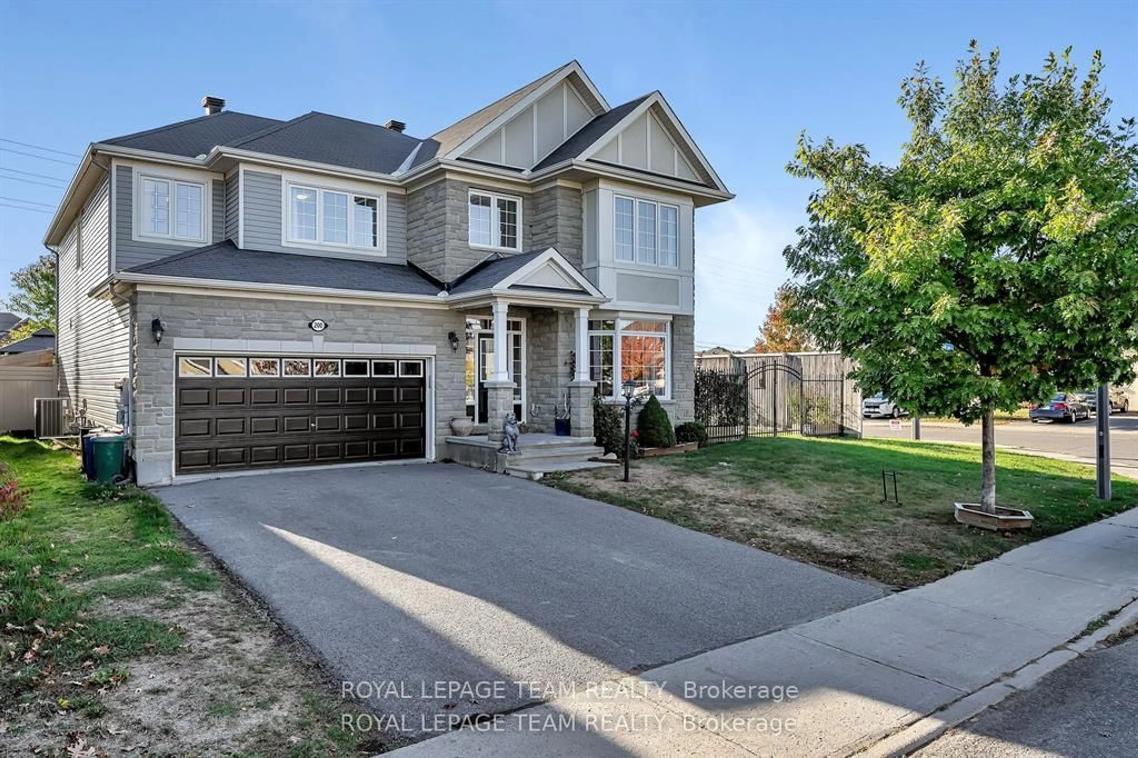 Unknown for 200 Kinloch Crt, Ottawa Ontario K2J 5S9