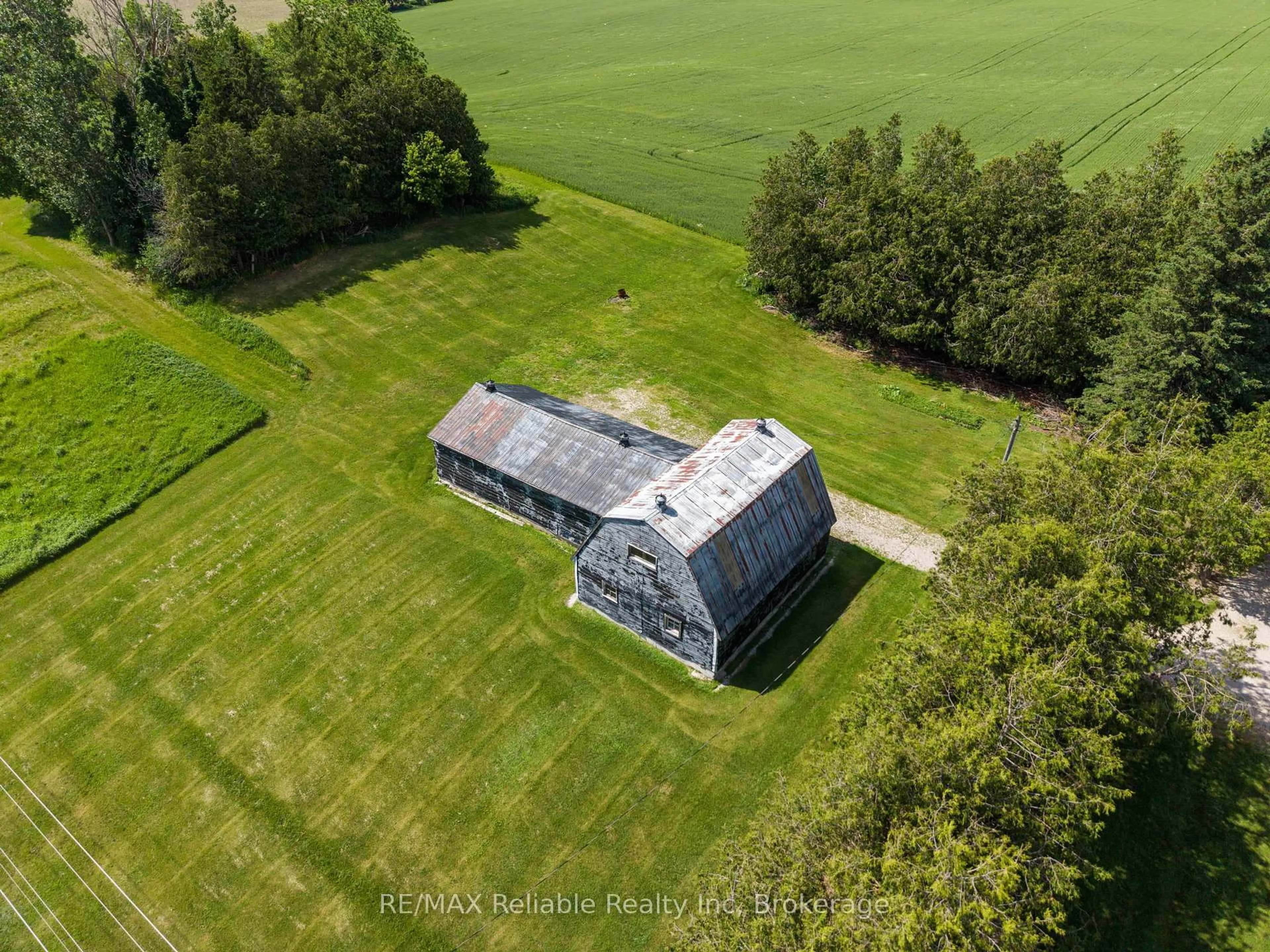 A pic from outside/outdoor area/front of a property/back of a property/a pic from drone, building for 38104 Blyth Rd, Ashfield-Colborne-Wawanosh Ontario N7A 3Y2