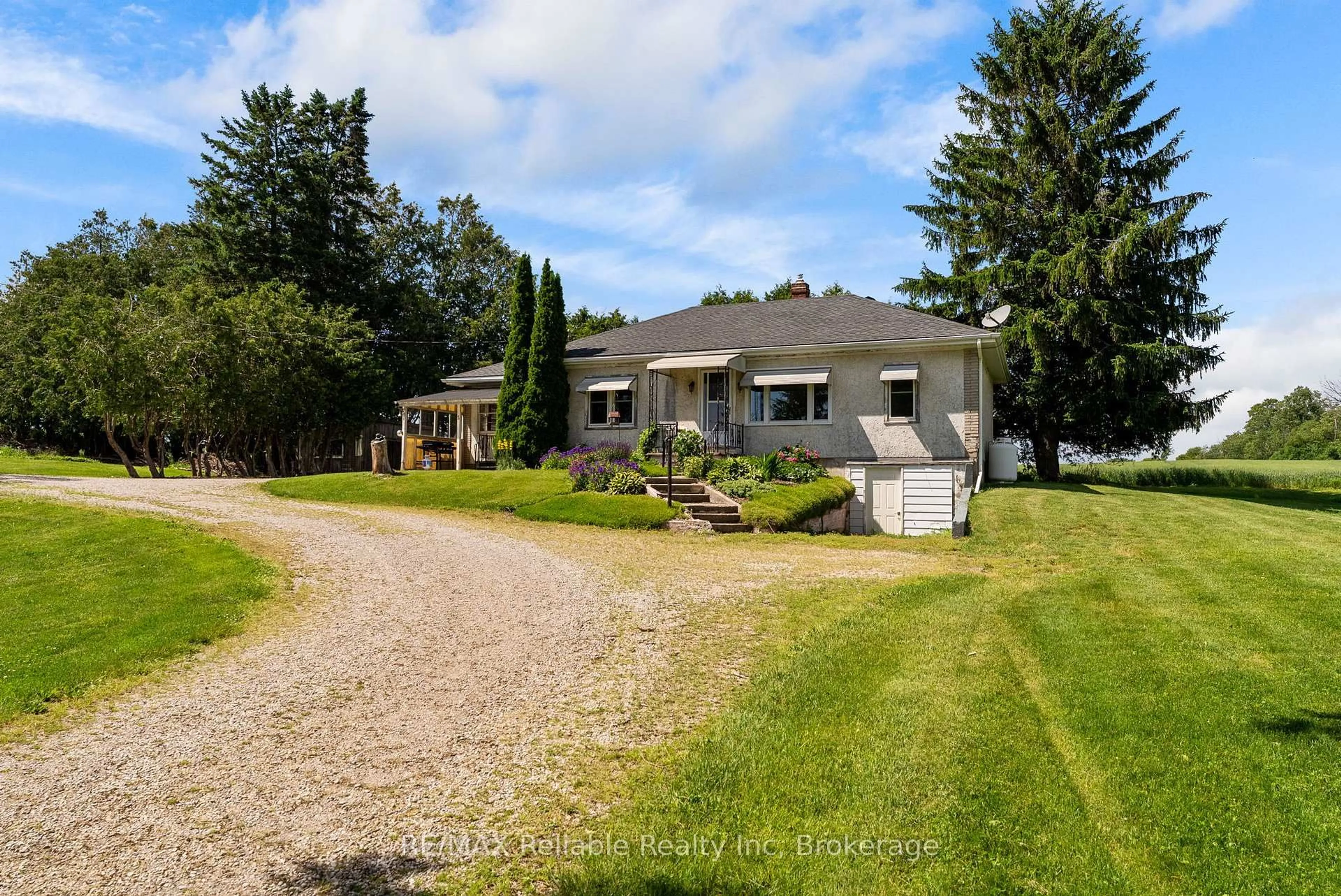A pic from outside/outdoor area/front of a property/back of a property/a pic from drone, unknown for 38104 Blyth Rd, Ashfield-Colborne-Wawanosh Ontario N7A 3Y2