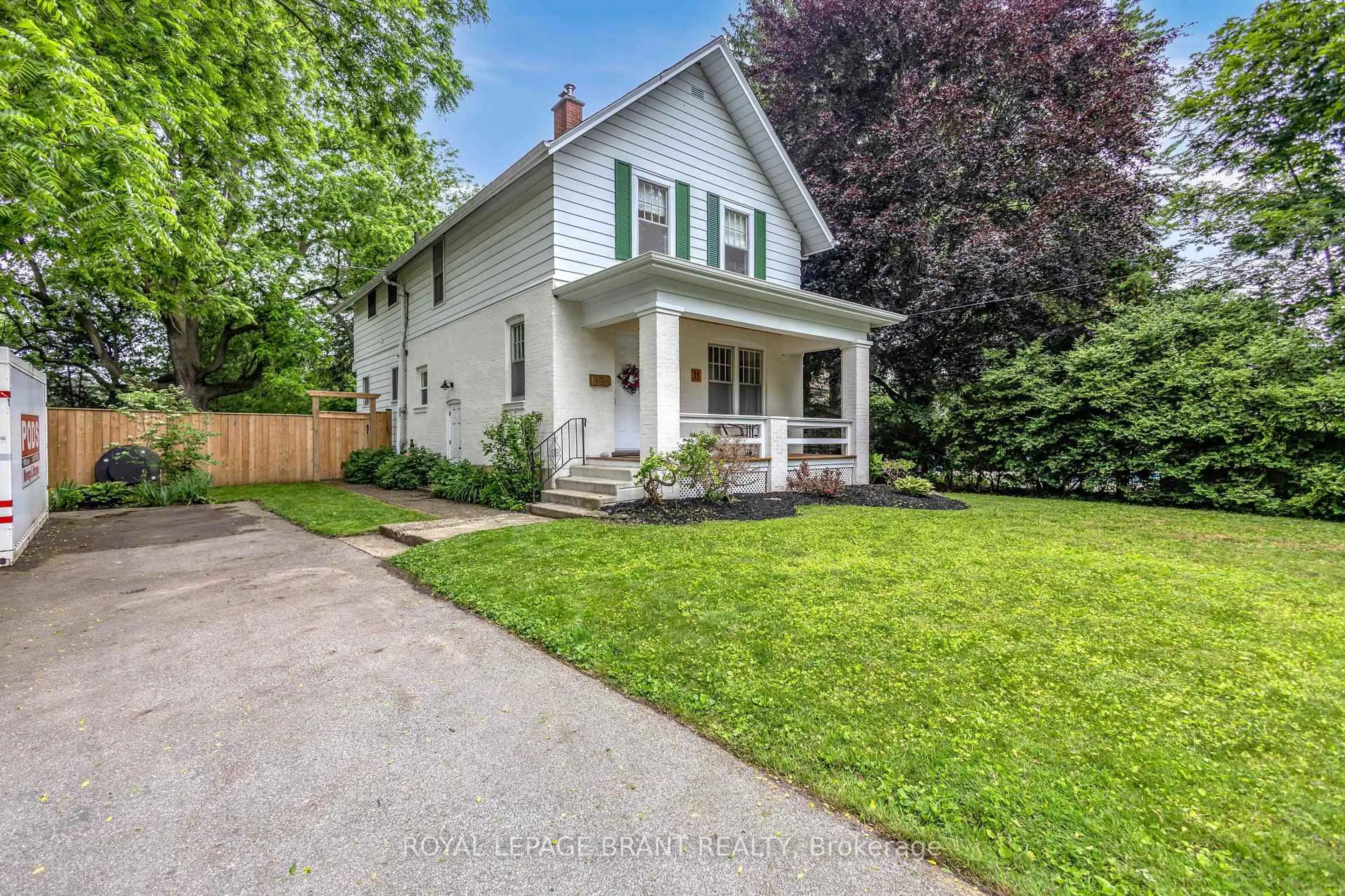 Unknown for 11 Tutela Heights Rd, Brantford Ontario N3T 1A2