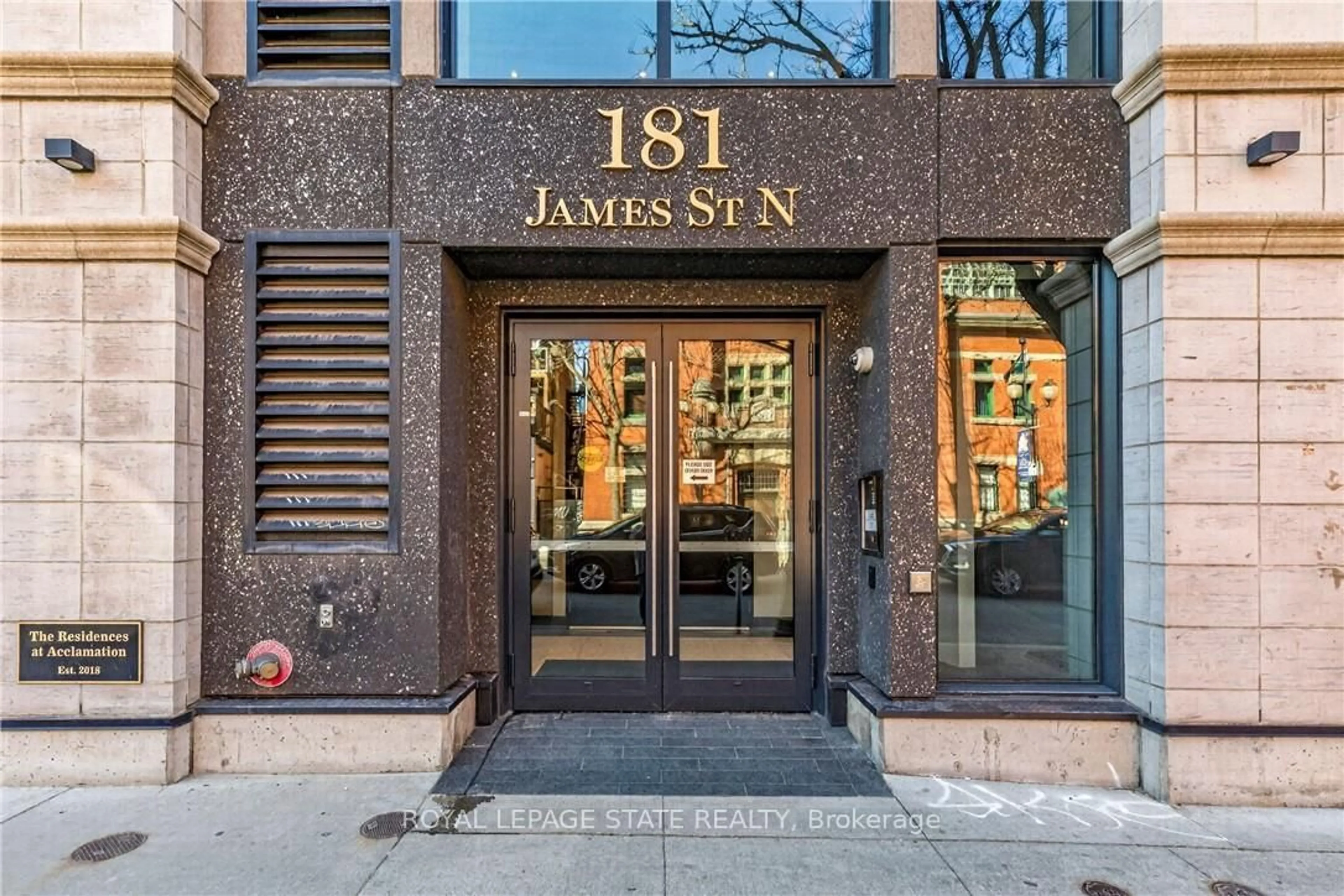 Indoor foyer for 181 James St #807, Hamilton Ontario L8R 2K9