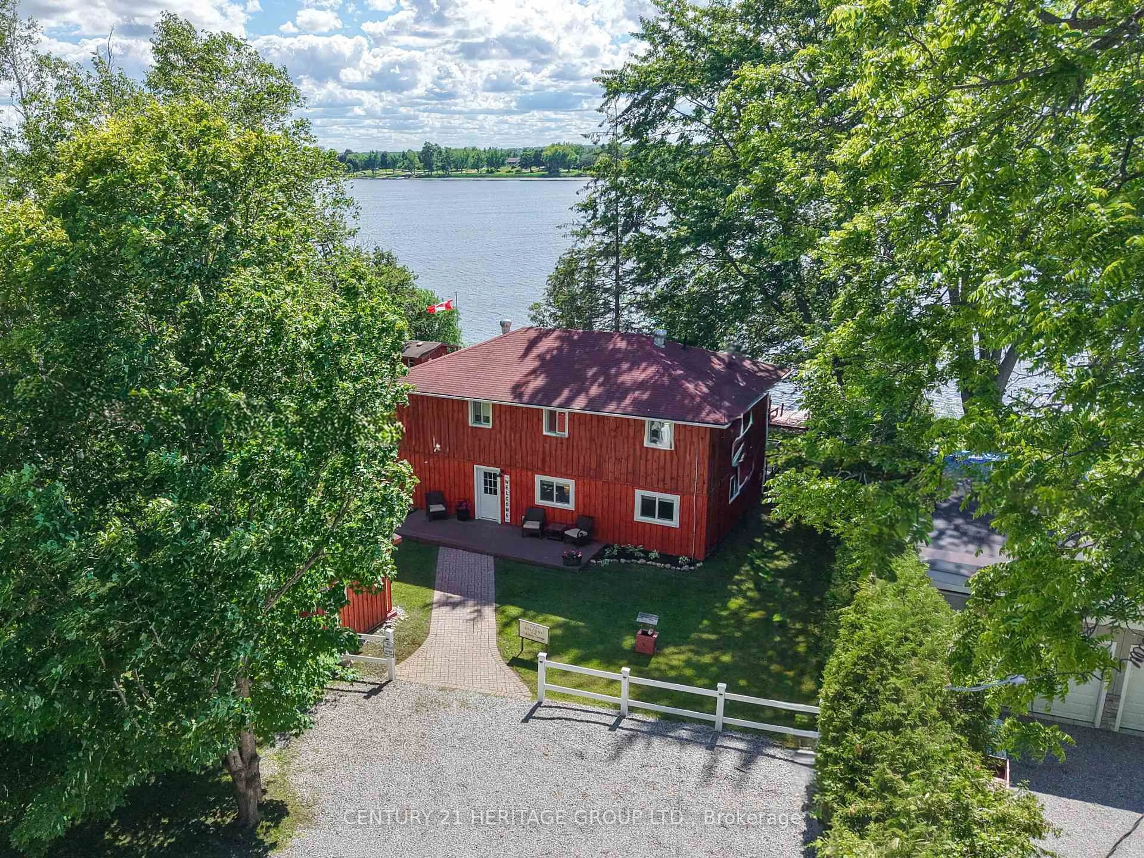 A pic from outside/outdoor area/front of a property/back of a property/a pic from drone, water/lake/river/ocean view for 133 Oakdene Cres, Kawartha Lakes Ontario L9L 1B6