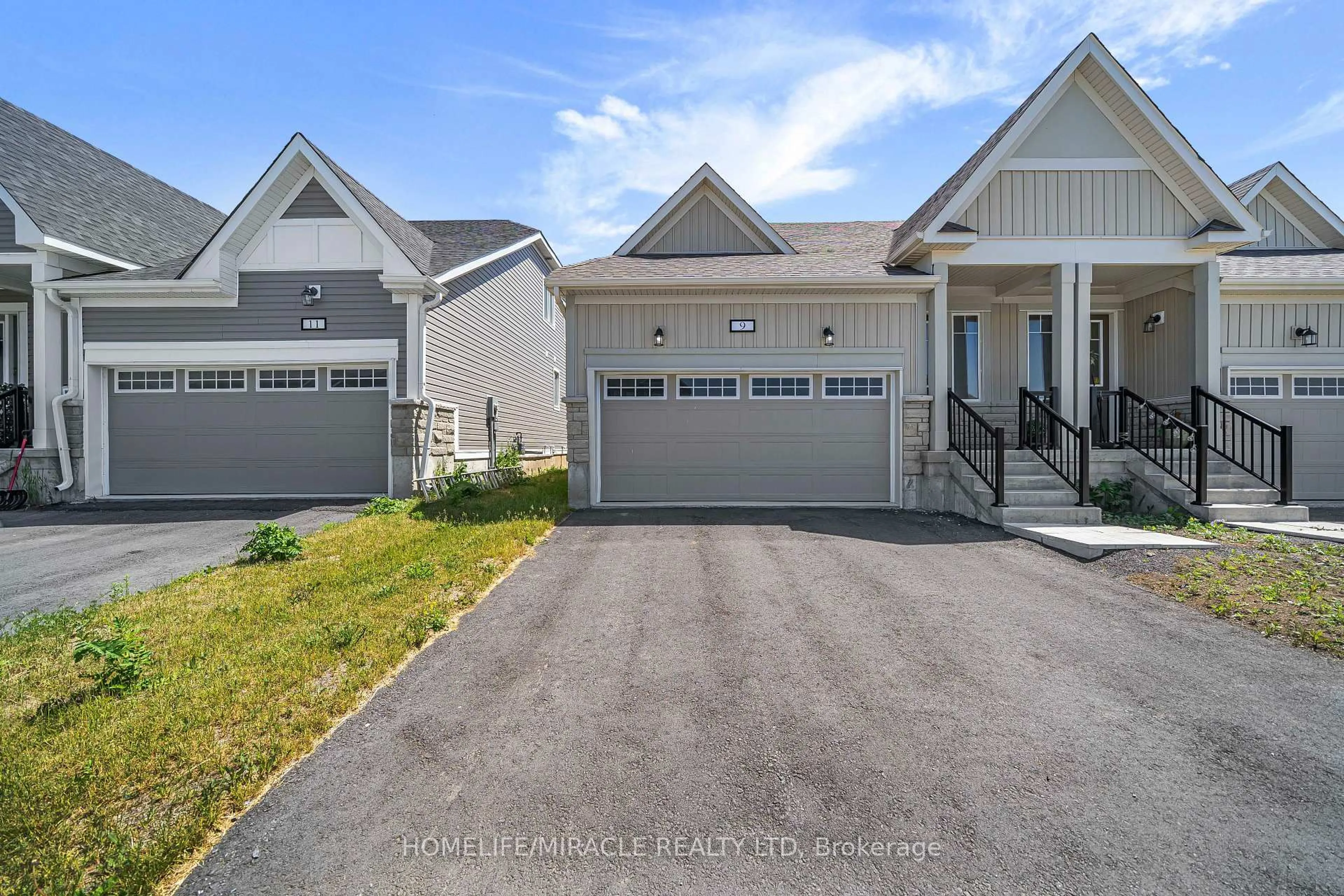 Unknown for 9 Golf Links Dr, Bath Ontario K0H 1G0