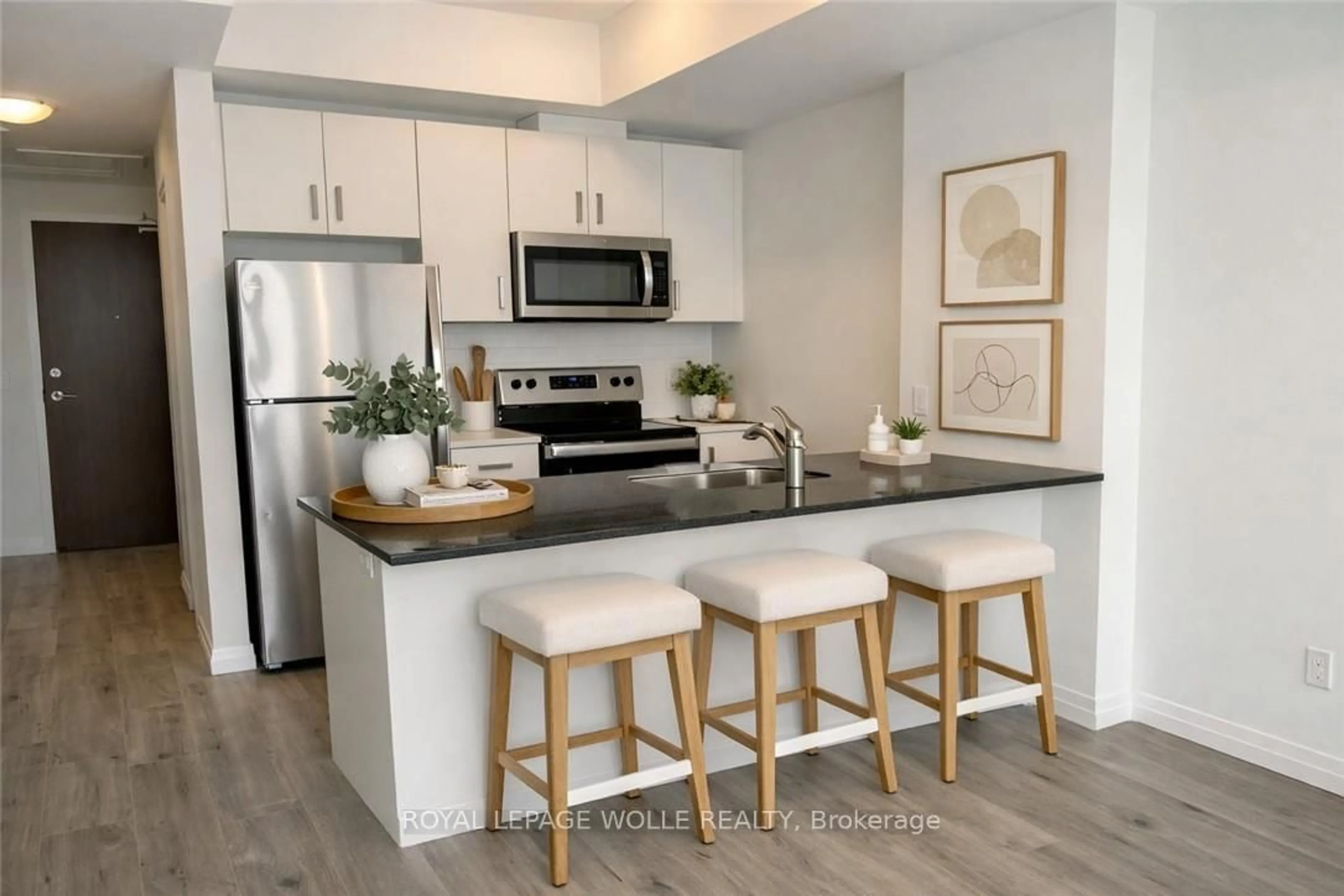 Open concept kitchen, unknown for 108 Garment St #1110, Kitchener Ontario N2G 0E2