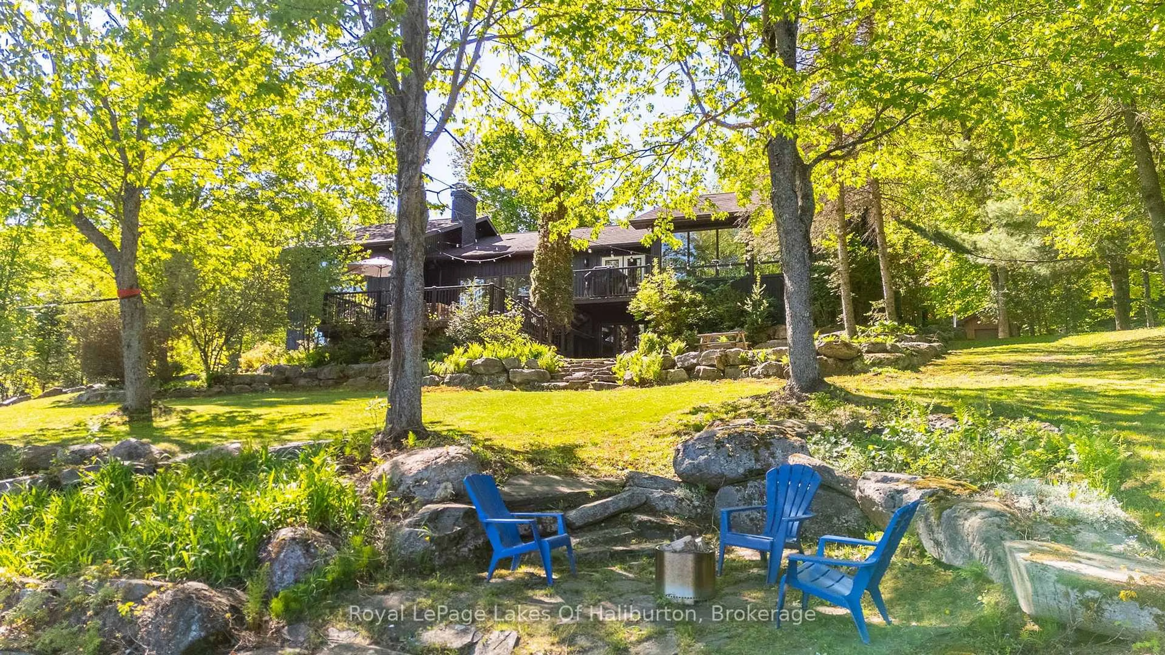 Patio, water/lake/river/ocean view for 2697 Kashagawigamog Lake Rd, Dysart et al Ontario K0M 1S0